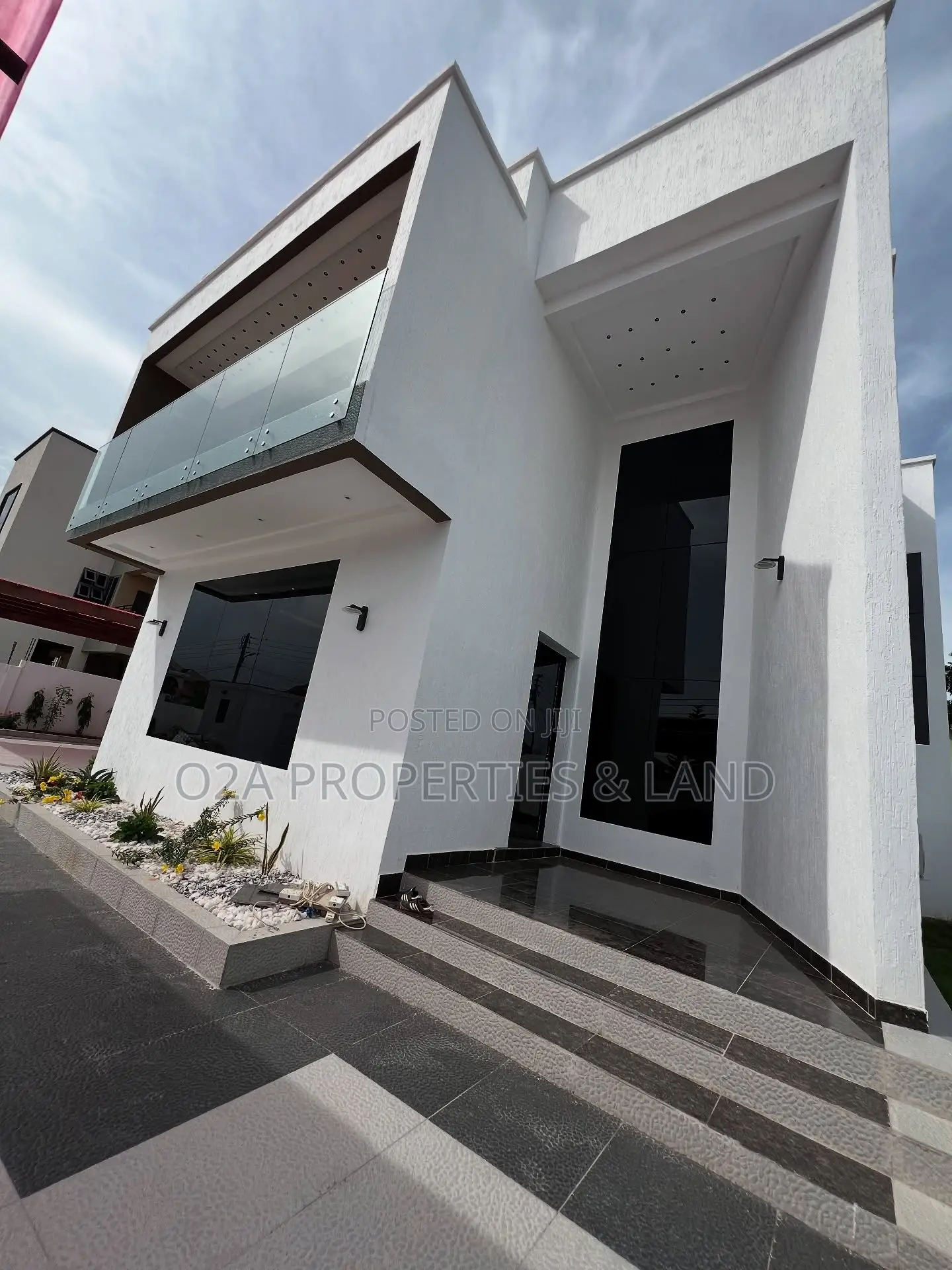 4bdrm House in East Legon, Ability for sale in Ability