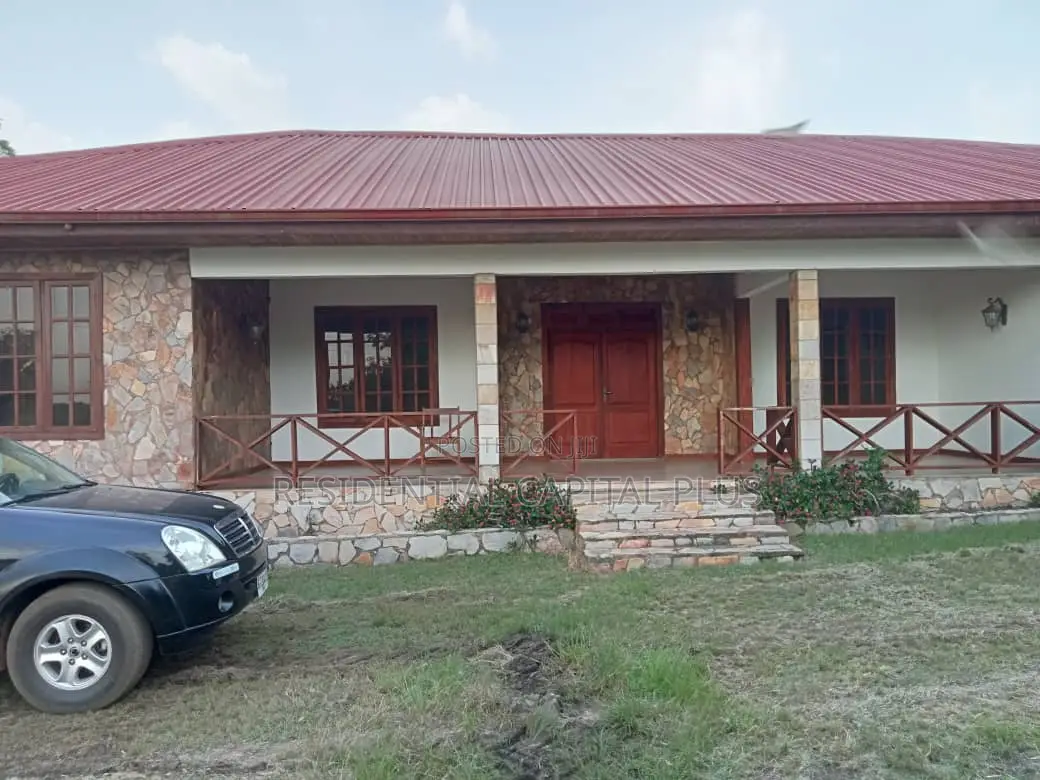 Furnished 3bdrm House in Stone Lodge, Asuogyaman for sale in Asuogyaman