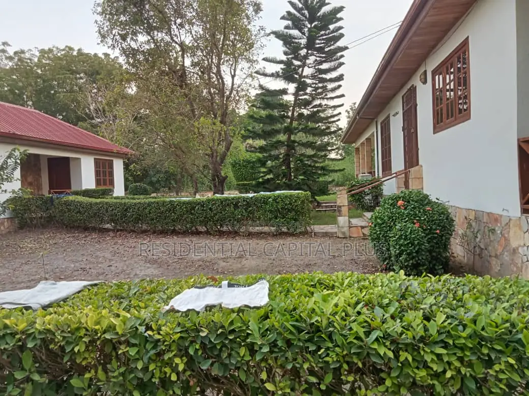 Furnished 3bdrm House in Stone Lodge, Asuogyaman for sale in Asuogyaman