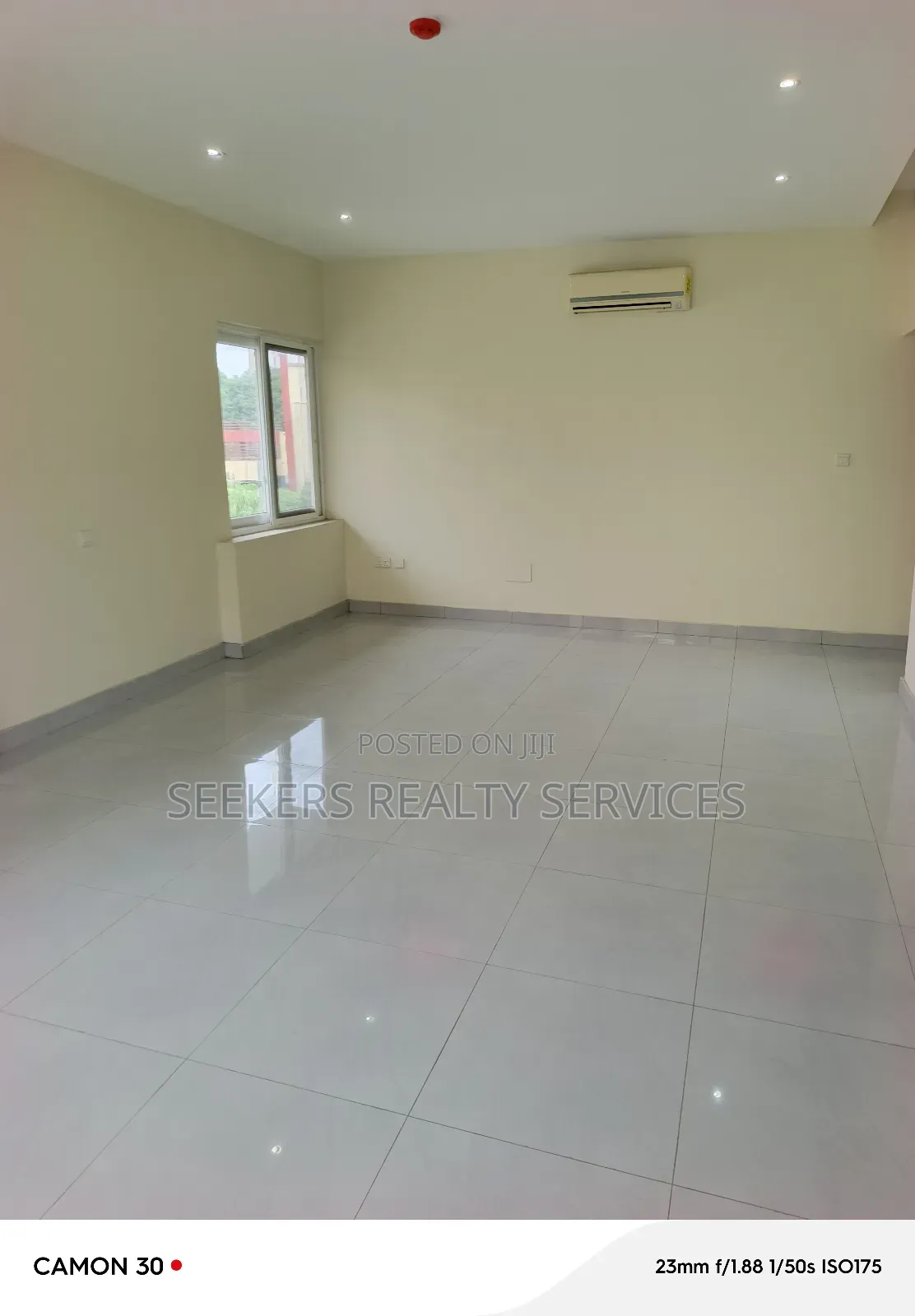 4bdrm Townhouse / Terrace in Seekers Realty, Cantonments for rent in Cantonments