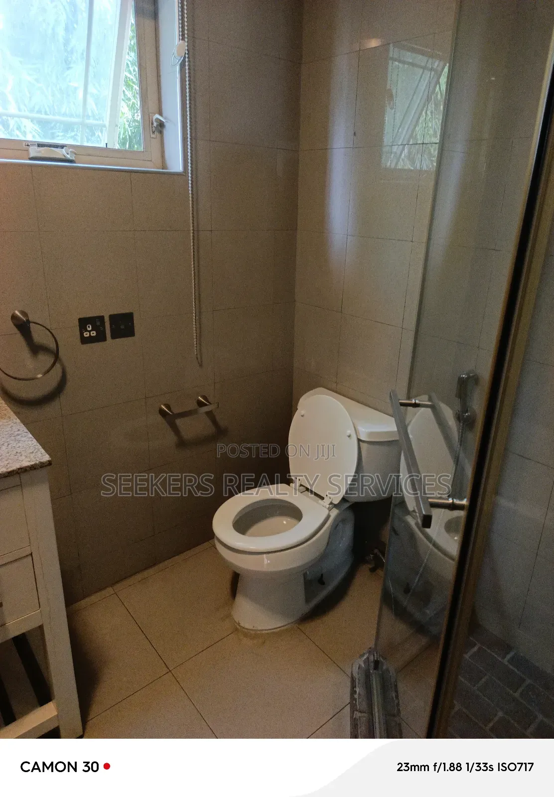 4bdrm Townhouse / Terrace in Seekers Realty, Cantonments for rent in Cantonments