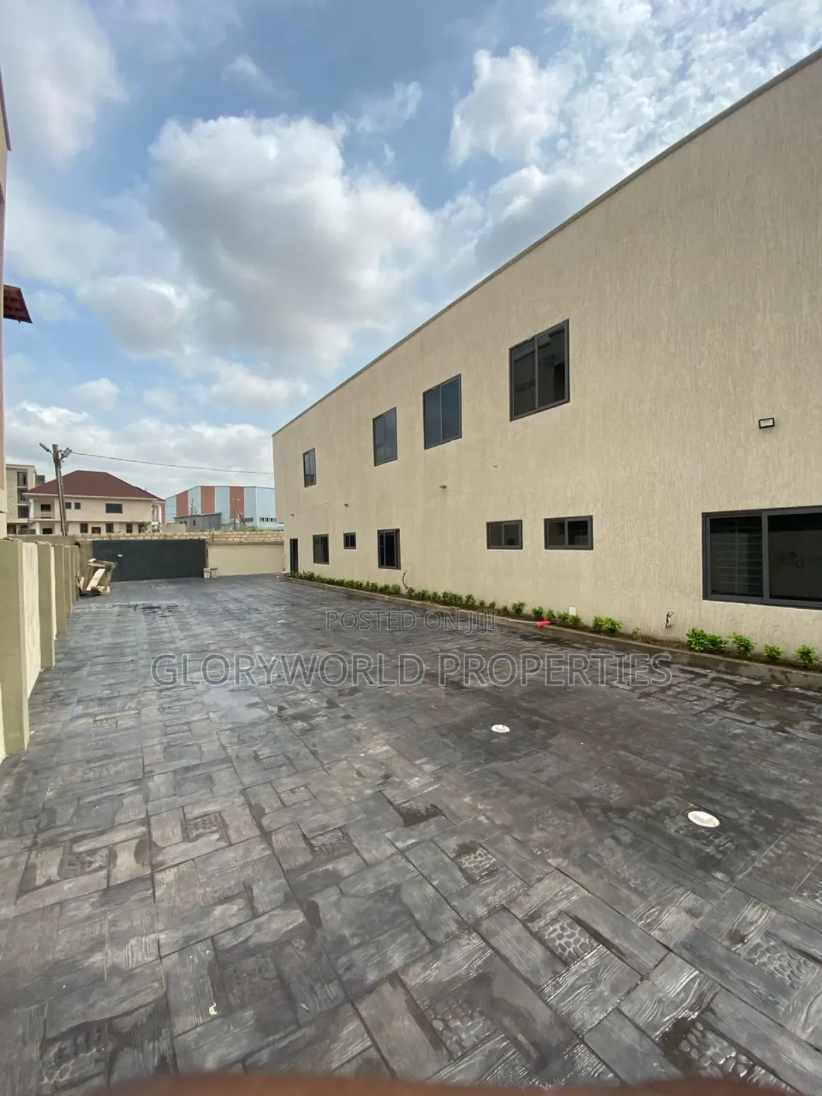 4bdrm Apartment in Tseaddo for sale in Tseaddo