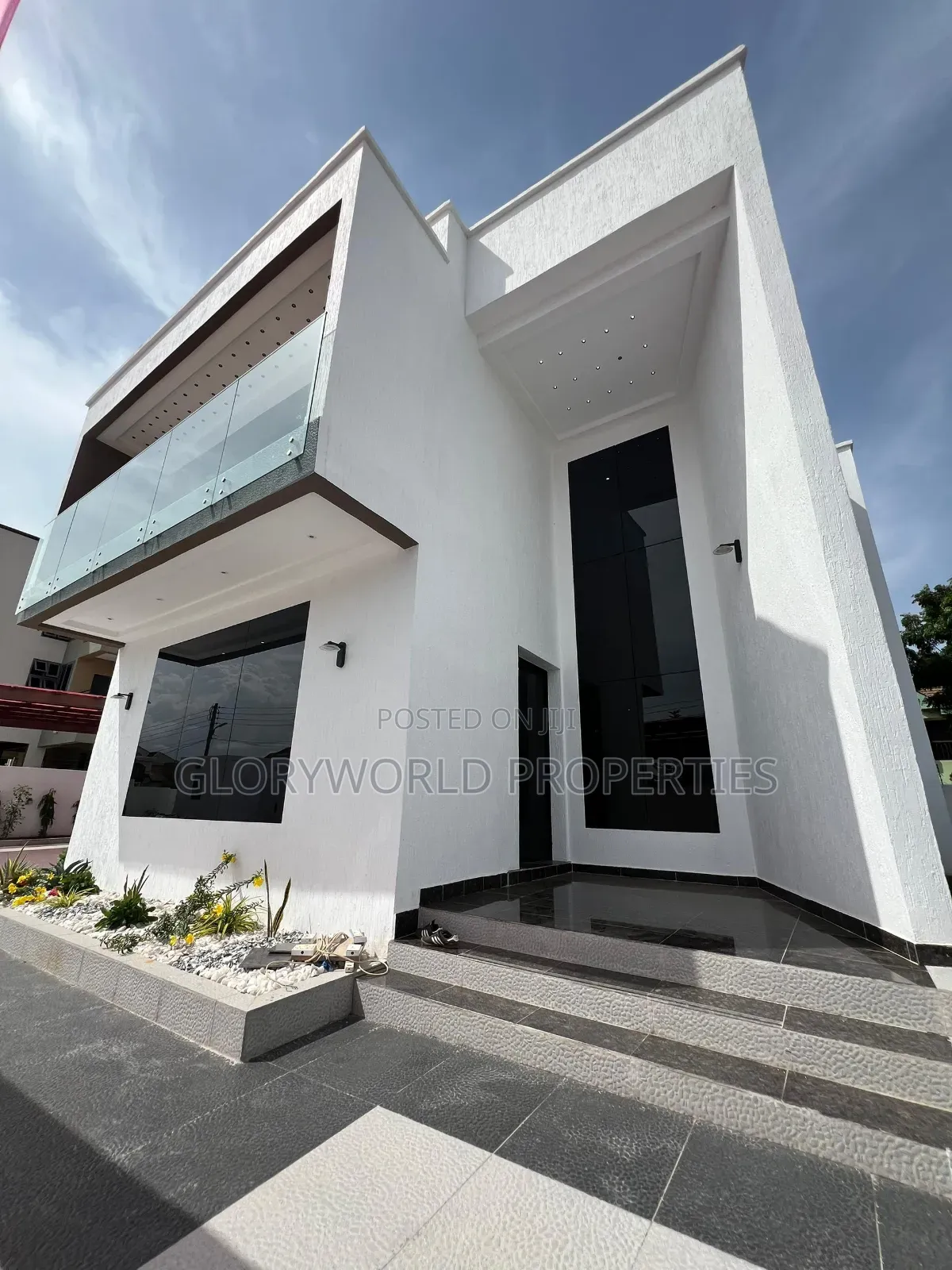 5bdrm Mansion in East Legon for sale in East Legon
