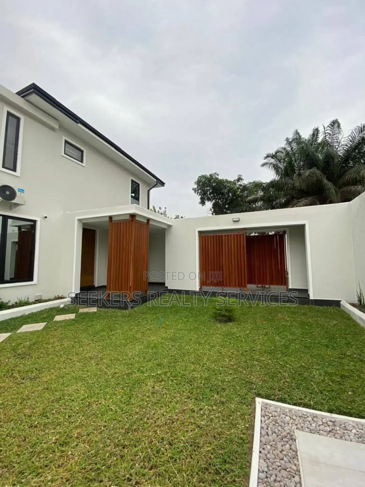4bdrm House in Seekers Realty, Labone for rent in Labone