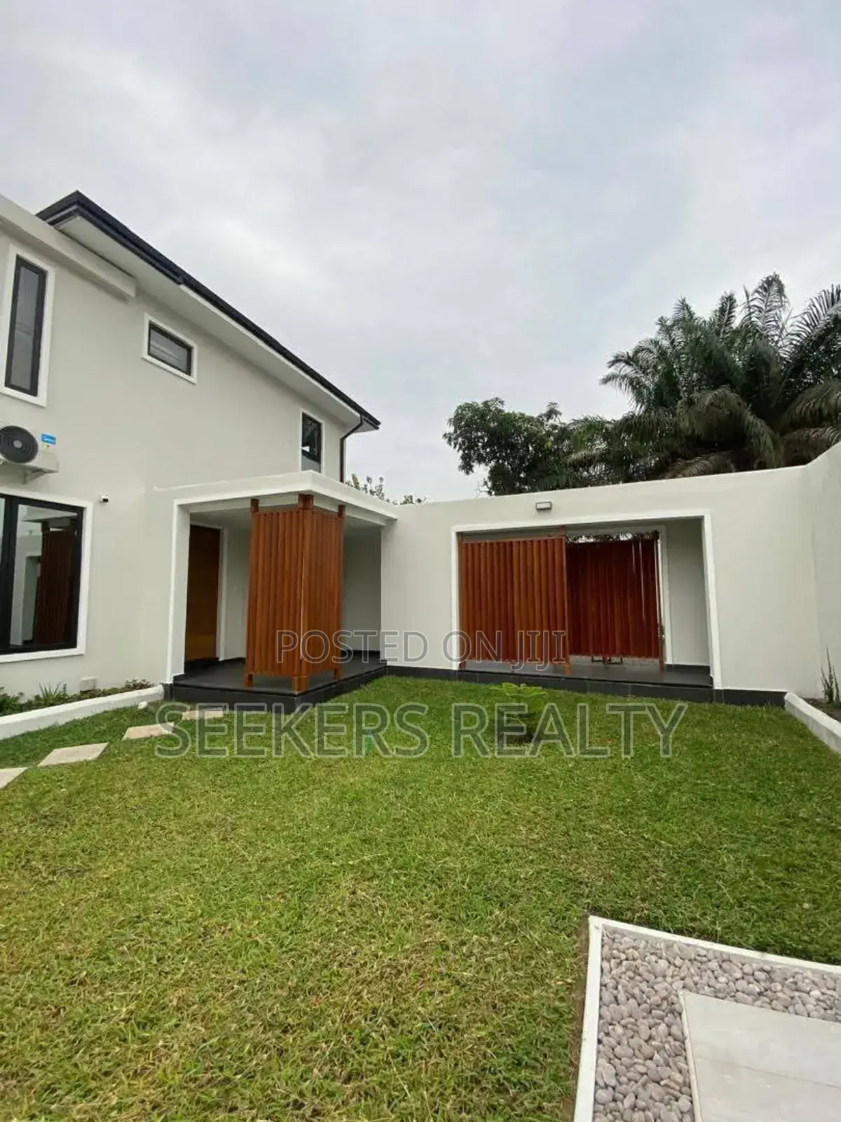 4bdrm House in Seekers Realty, Labone for rent in Labone