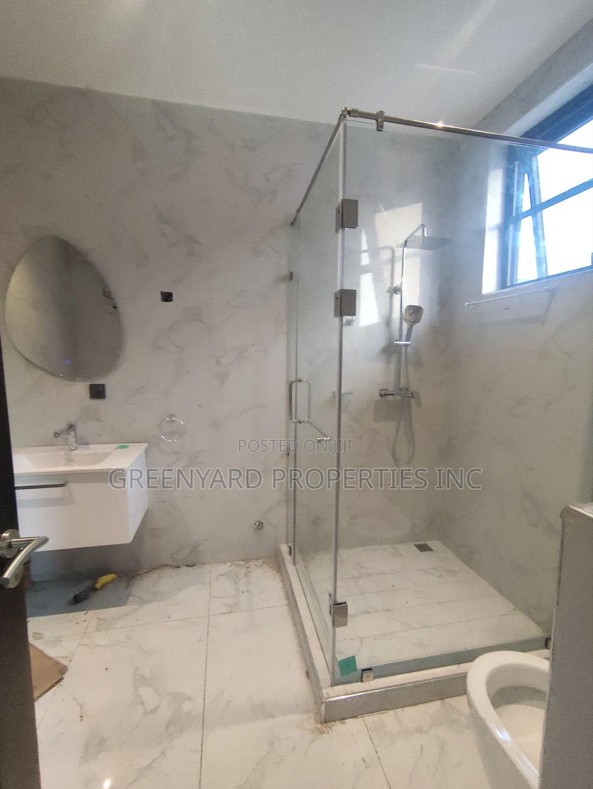 4bdrm House in School Junction, Ashaley Botwe for sale in Ashaley Botwe