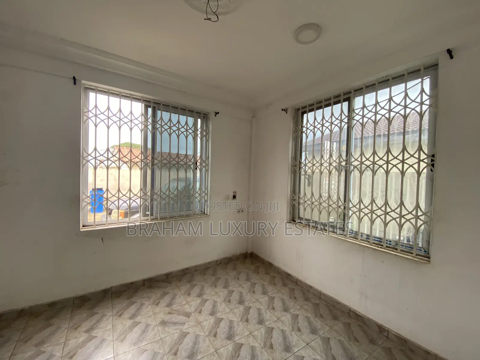 2bdrm Apartment in Braham Luxury, Spintex for rent in Spintex