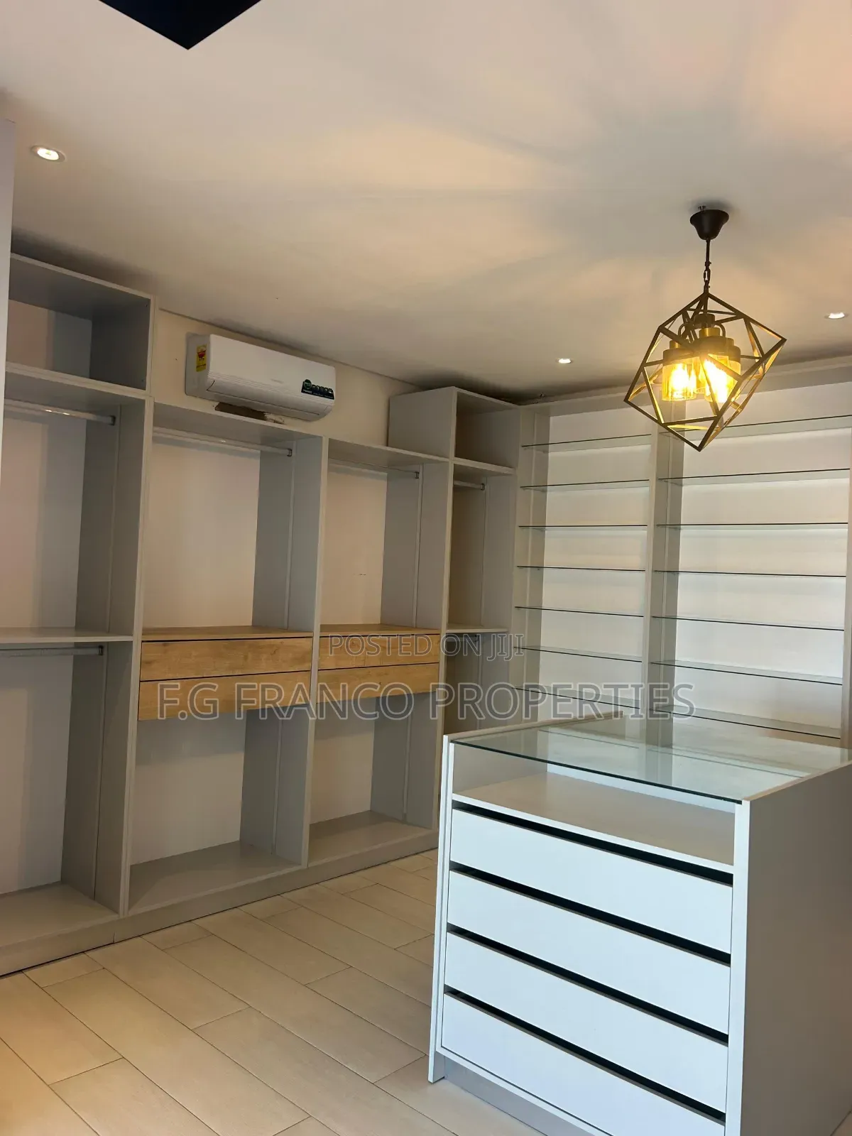 4bdrm House in Kg.Franco Properties, Airport Residential Area for sale in Airport Residential Area