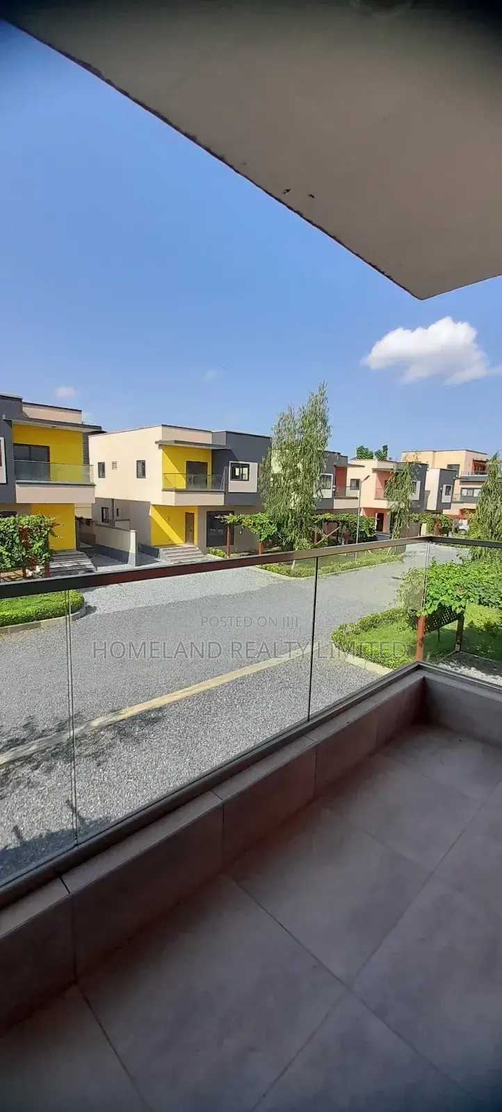 4bdrm Townhouse / Terrace in Oyarifa for rent in Oyarifa