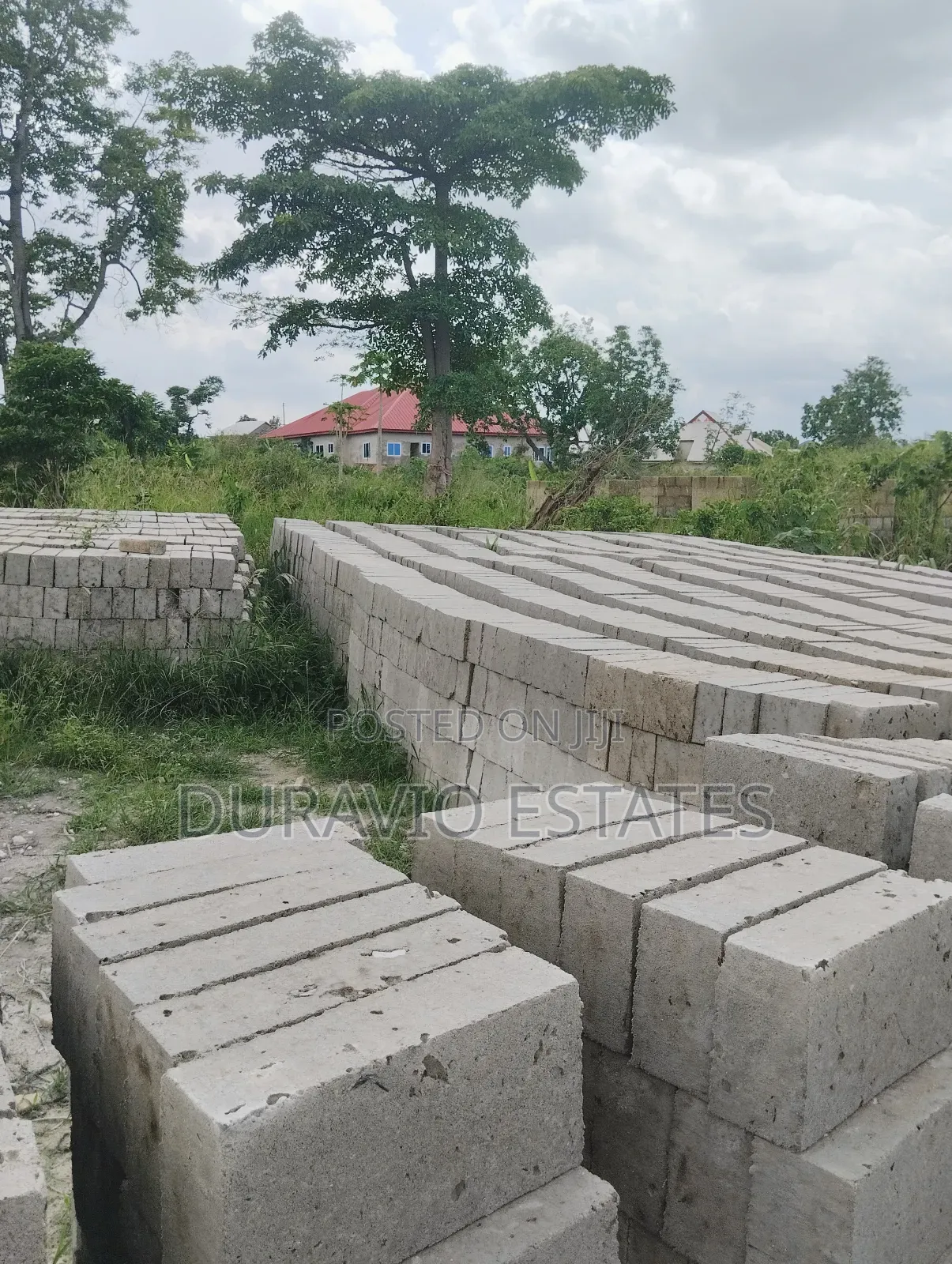 Plot in Adumakase in Kumasi Metropolitan