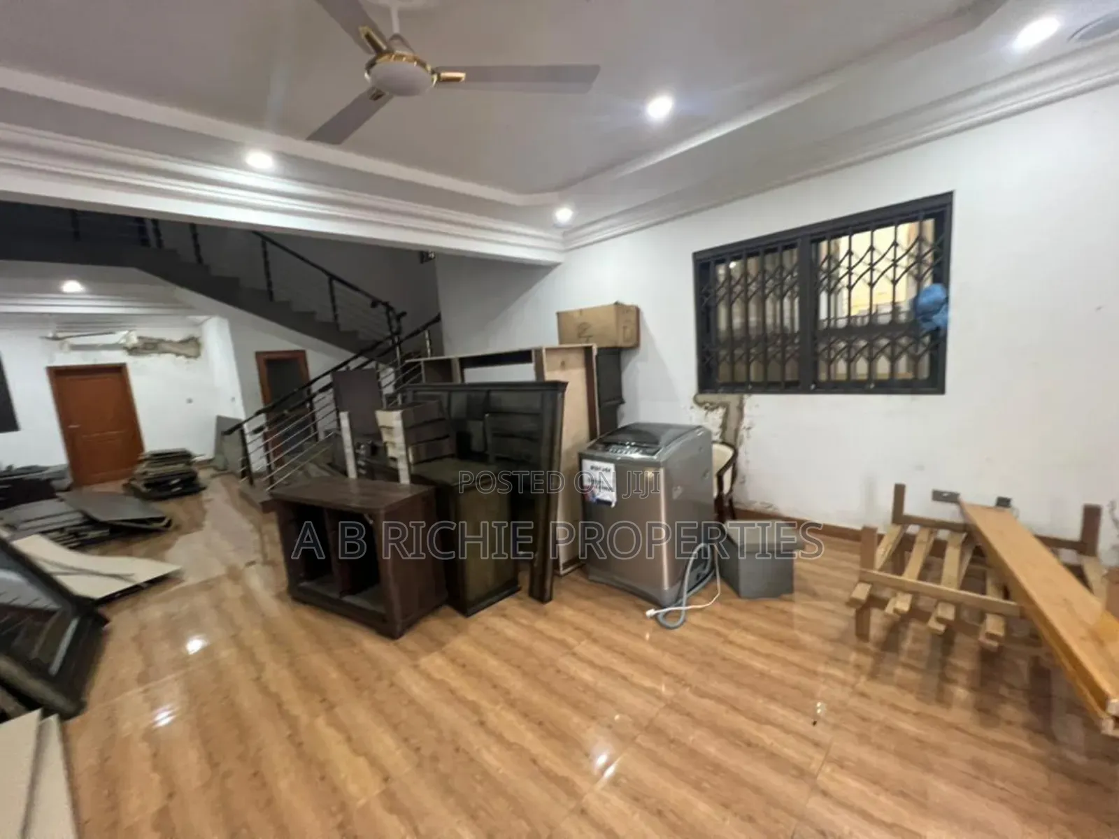 5bdrm House in Ab Richie Properties, Dzorwulu for rent in Dzorwulu