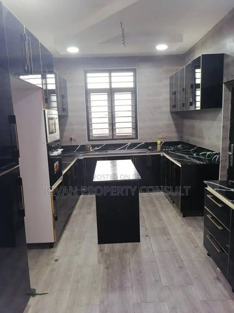 4bdrm House in Kwabenya Acp, Pokuase for sale in Pokuase
