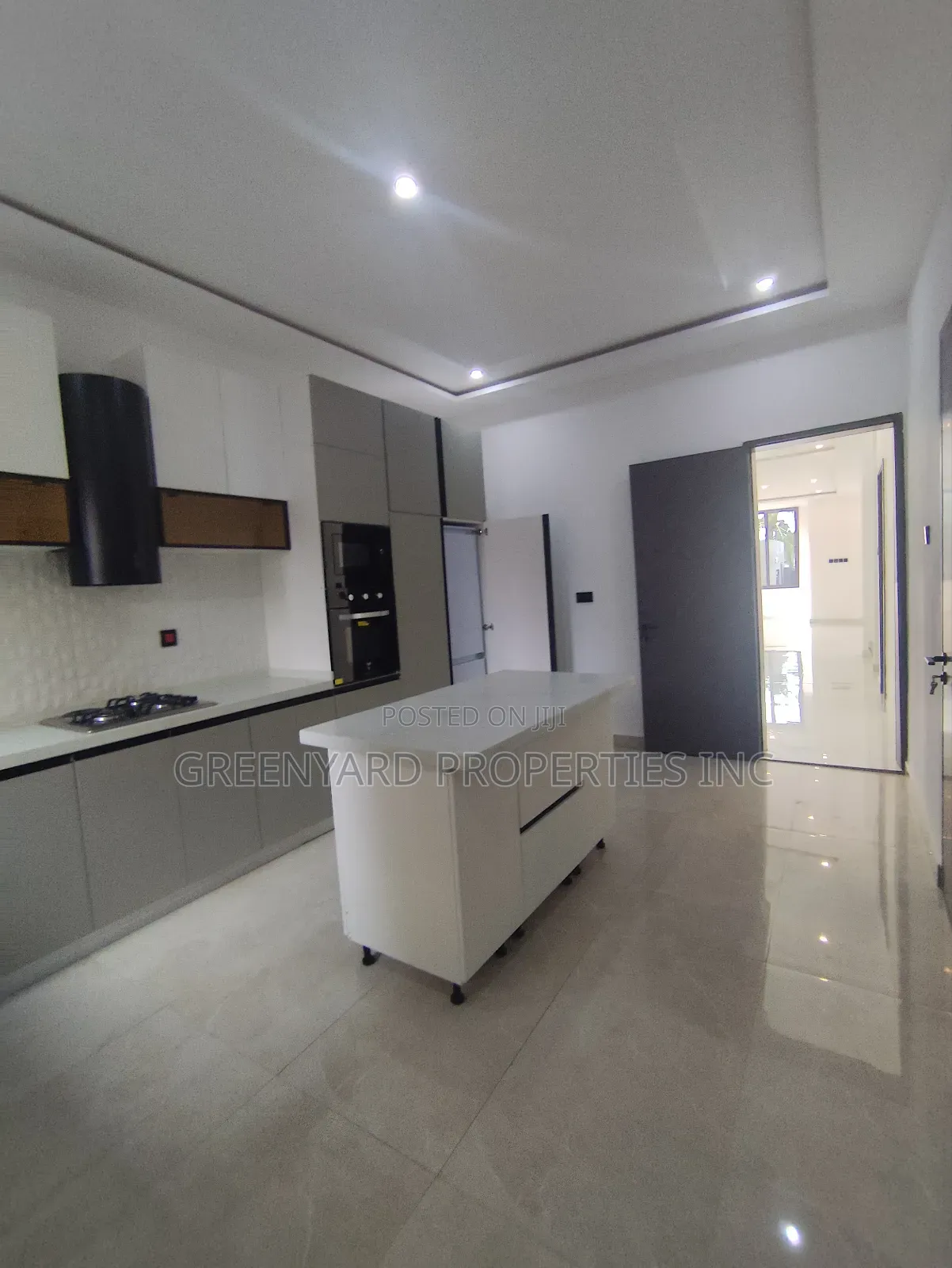 5bdrm House in East Legon for rent in East Legon