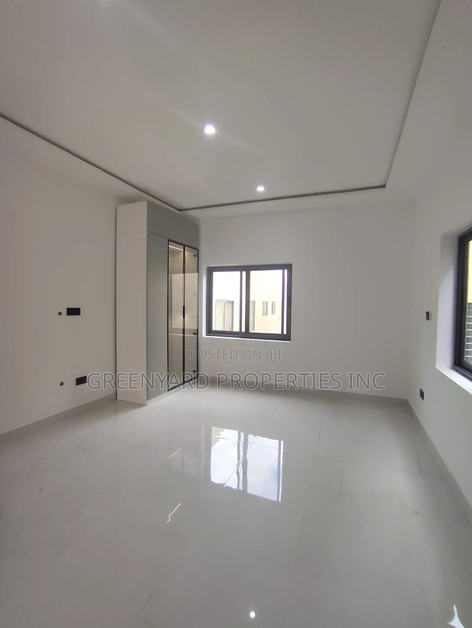 5bdrm House in Ogbojo, East Legon for sale in East Legon