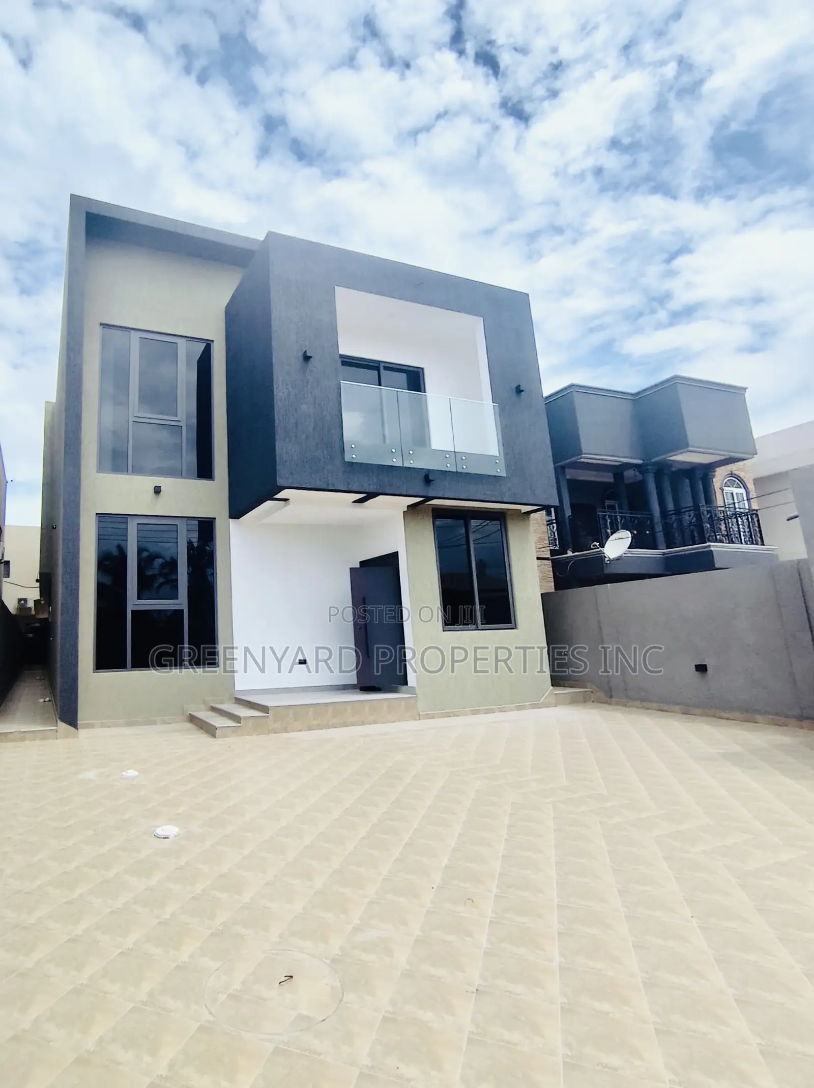 5bdrm House in Ogbojo, East Legon for sale in East Legon