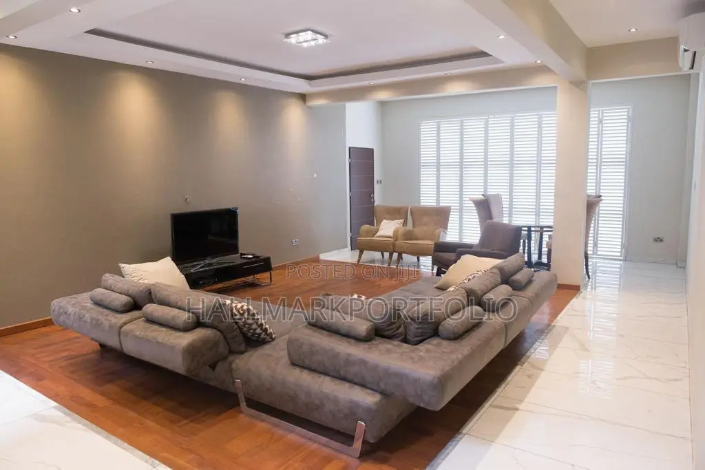 Furnished 5bdrm House in Ridge for sale in Ridge