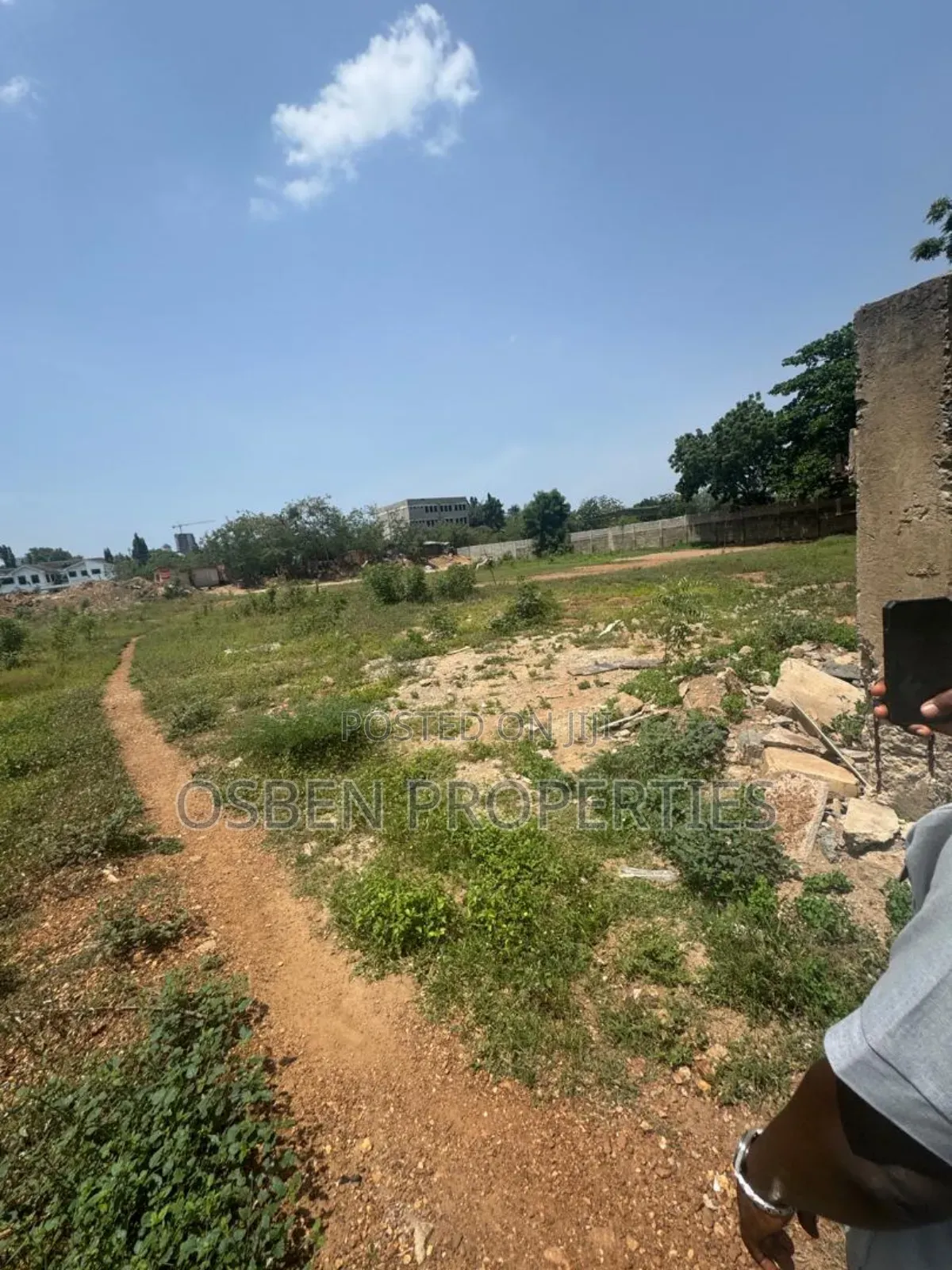 1 Acre Land at Dzorwulu for Sale in Dzorwulu
