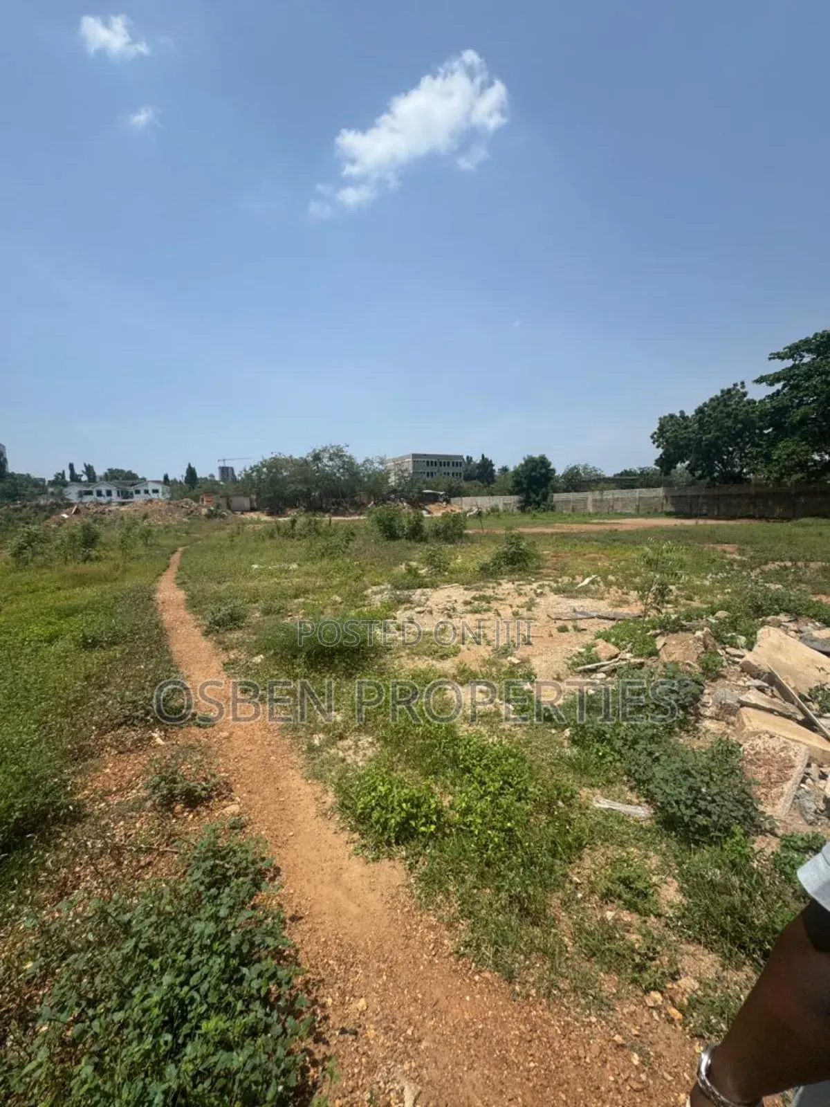 1 Acre Land at Dzorwulu for Sale in Dzorwulu