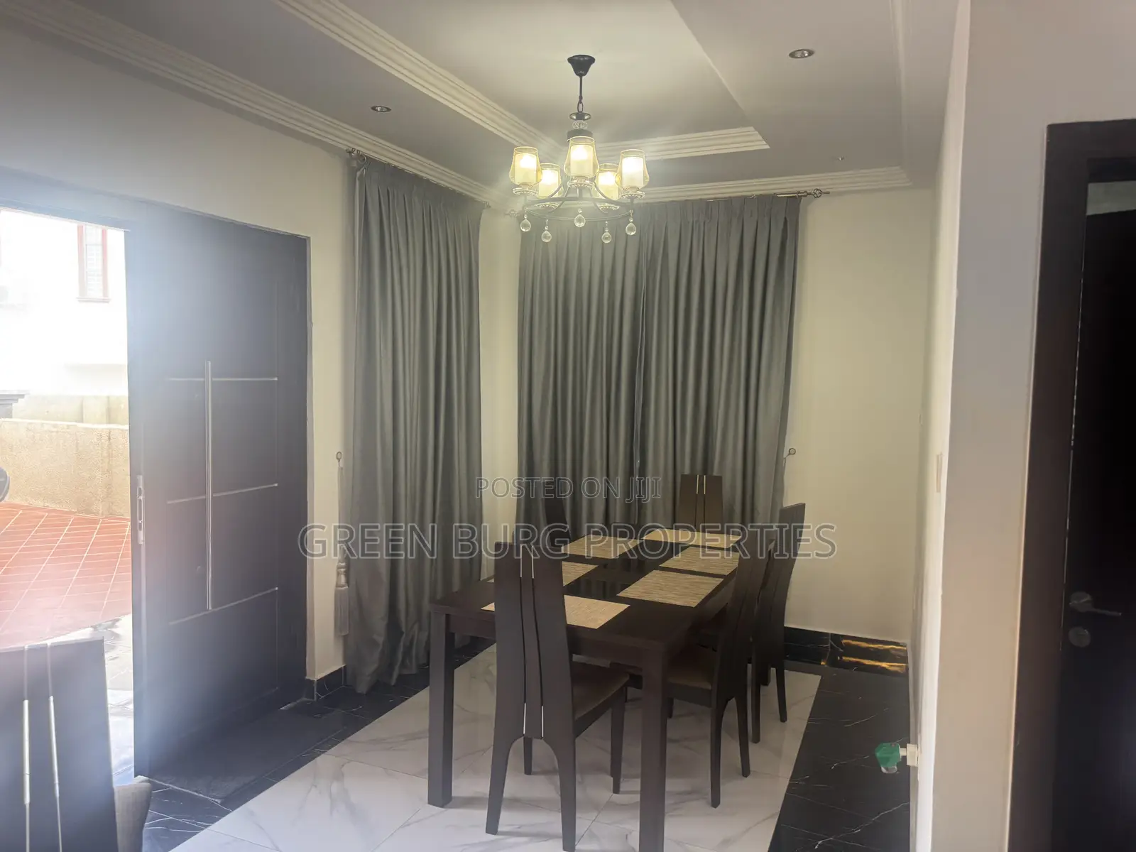 Furnished 4bdrm Townhouse / Terrace in Green, East Legon for rent in East Legon