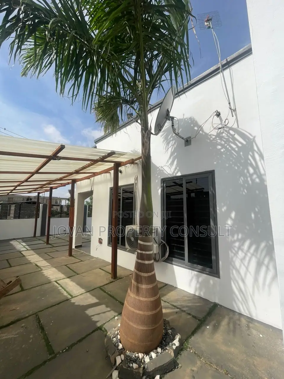 5bdrm House in Afienya, Ga South Municipal for rent in Ga South Municipal