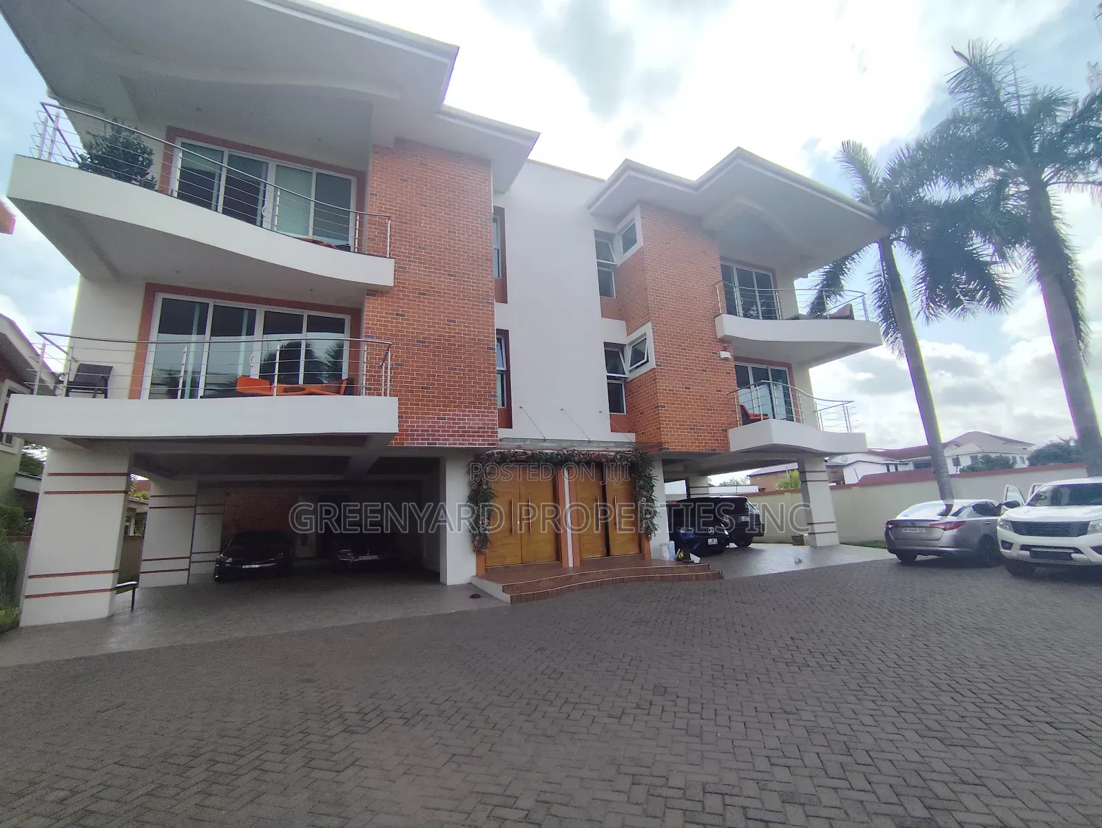 Furnished 3bdrm Apartment in Ghana Link, East Legon for rent in East Legon