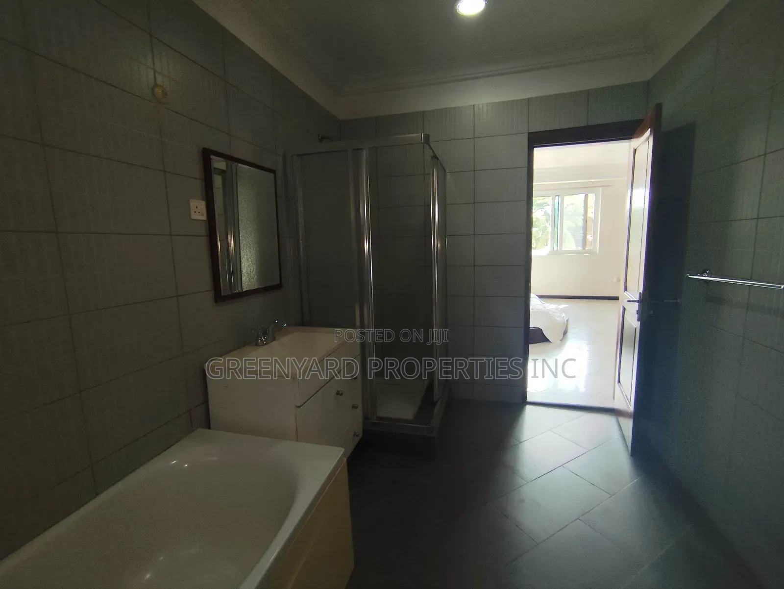 Furnished 3bdrm Apartment in Ghana Link, East Legon for rent in East Legon