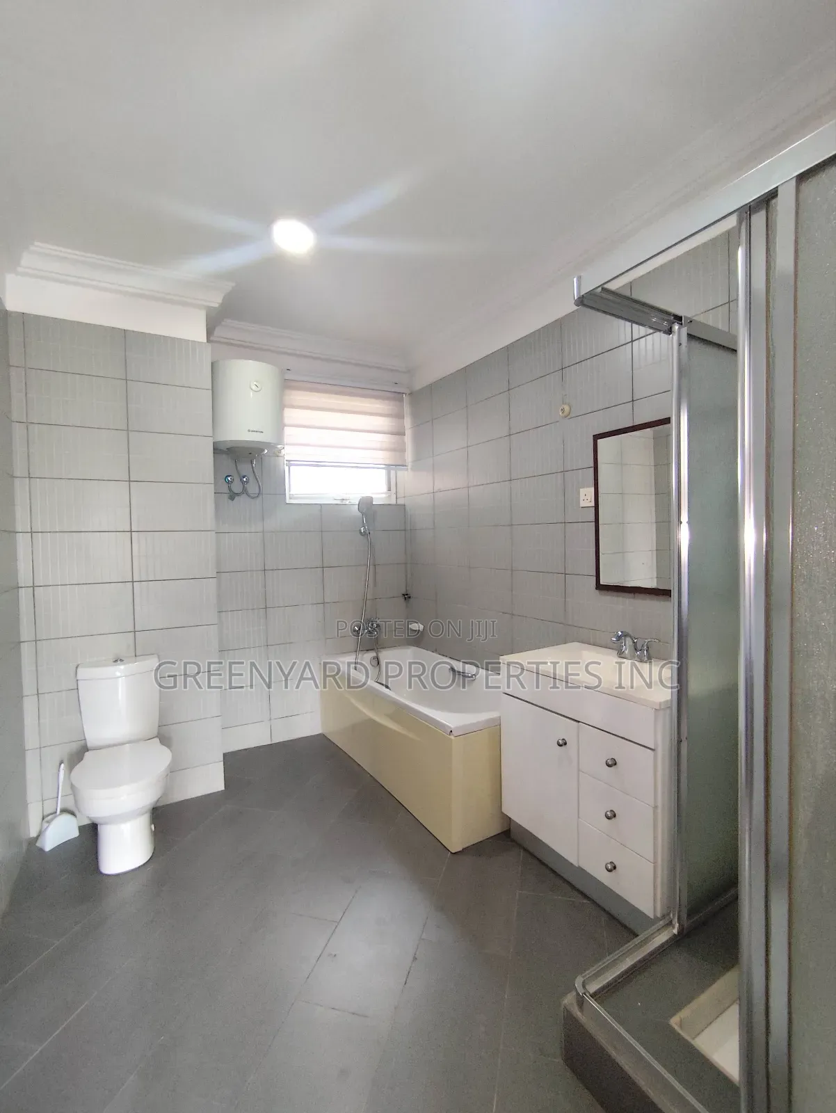 Furnished 3bdrm Apartment in Ghana Link, East Legon for rent in East Legon