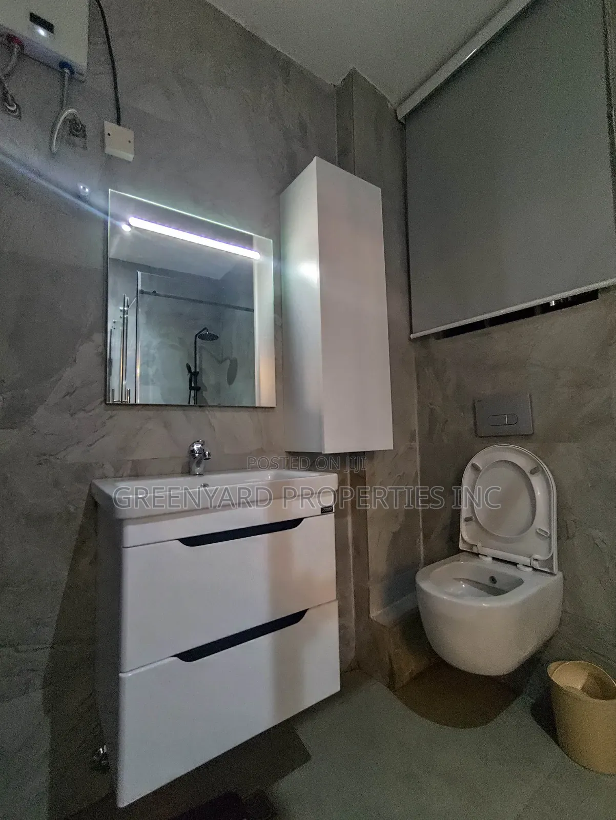 Furnished 2bdrm Apartment in A&C, East Legon for rent in East Legon