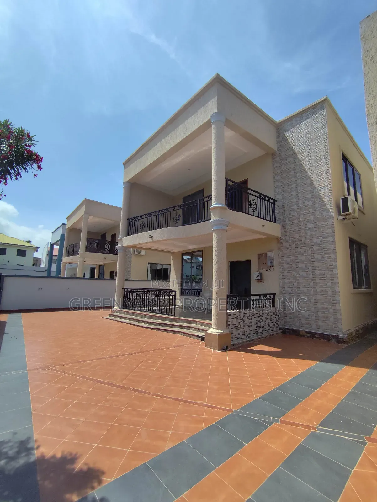 5bdrm Duplex in Adjiringanor, East Legon for rent in East Legon