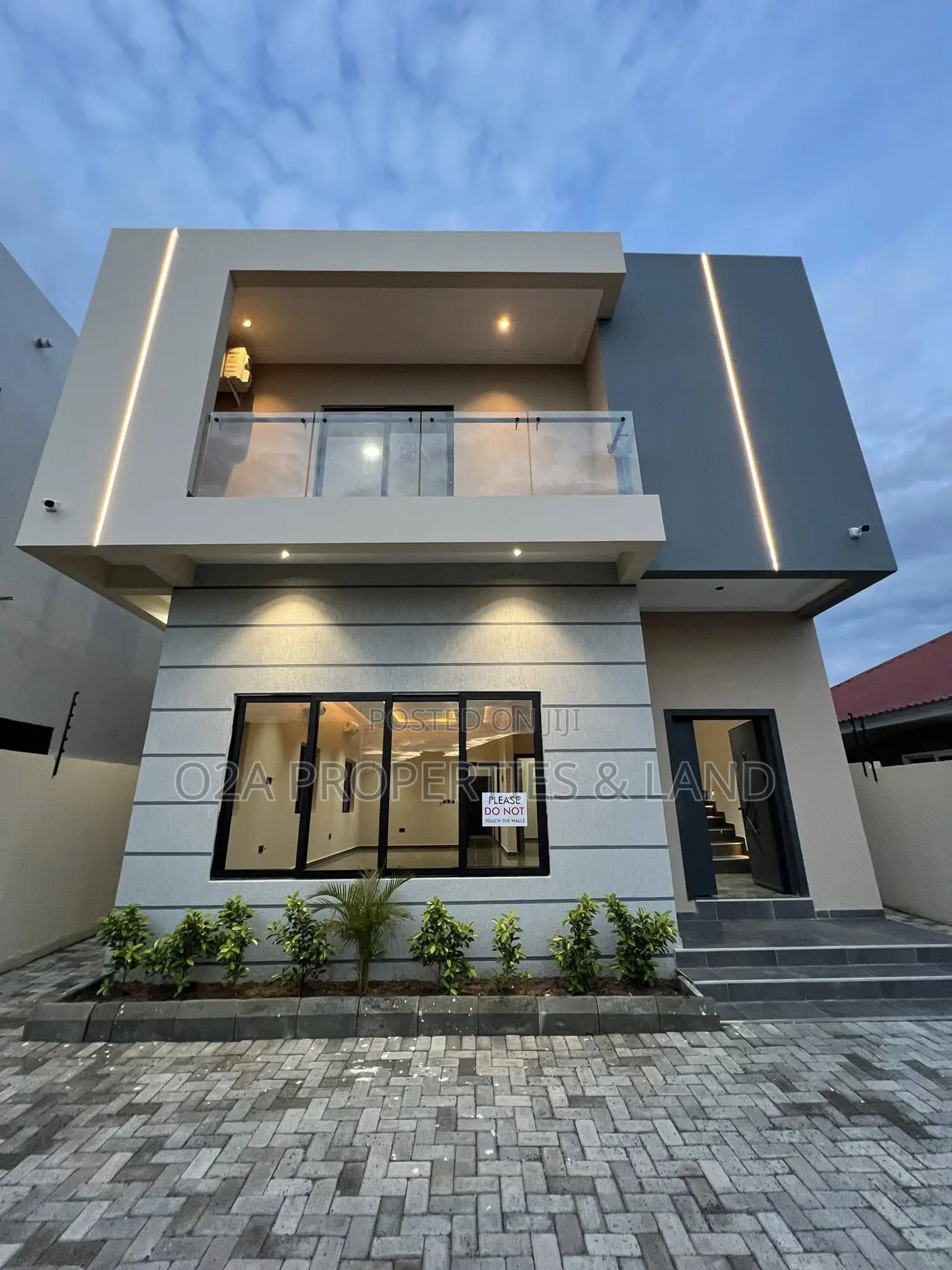 4bdrm House in Lakeside Estate for sale in Lake Side Estate