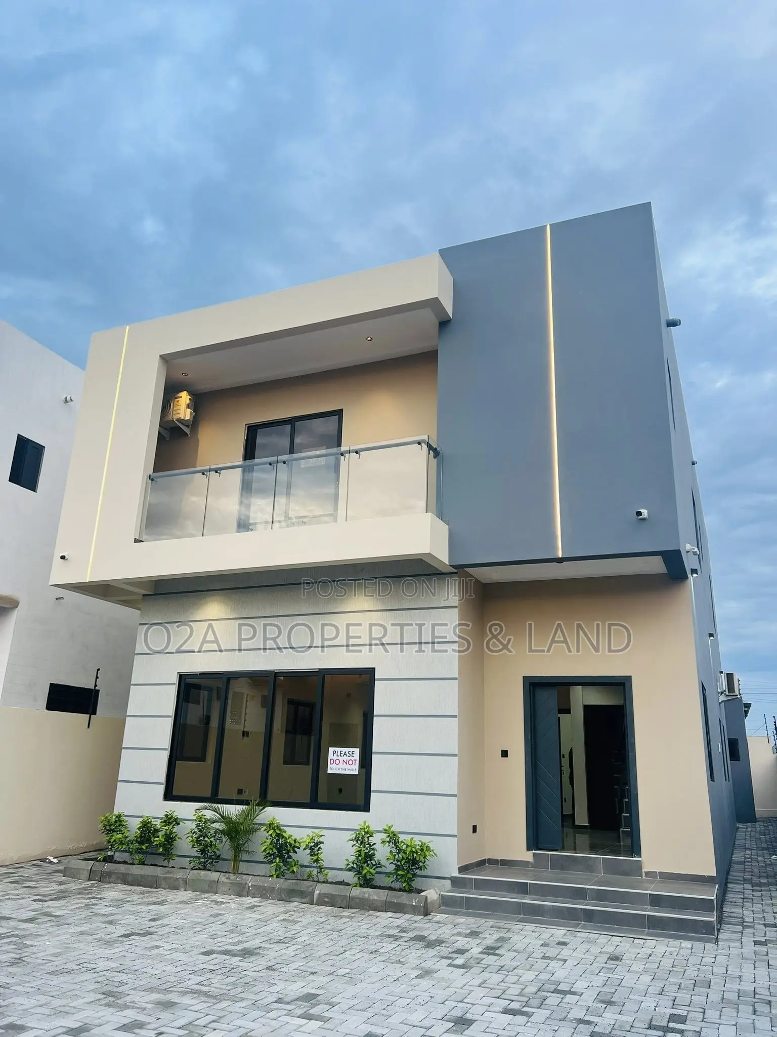 4bdrm House in Lakeside Estate for sale in Lake Side Estate