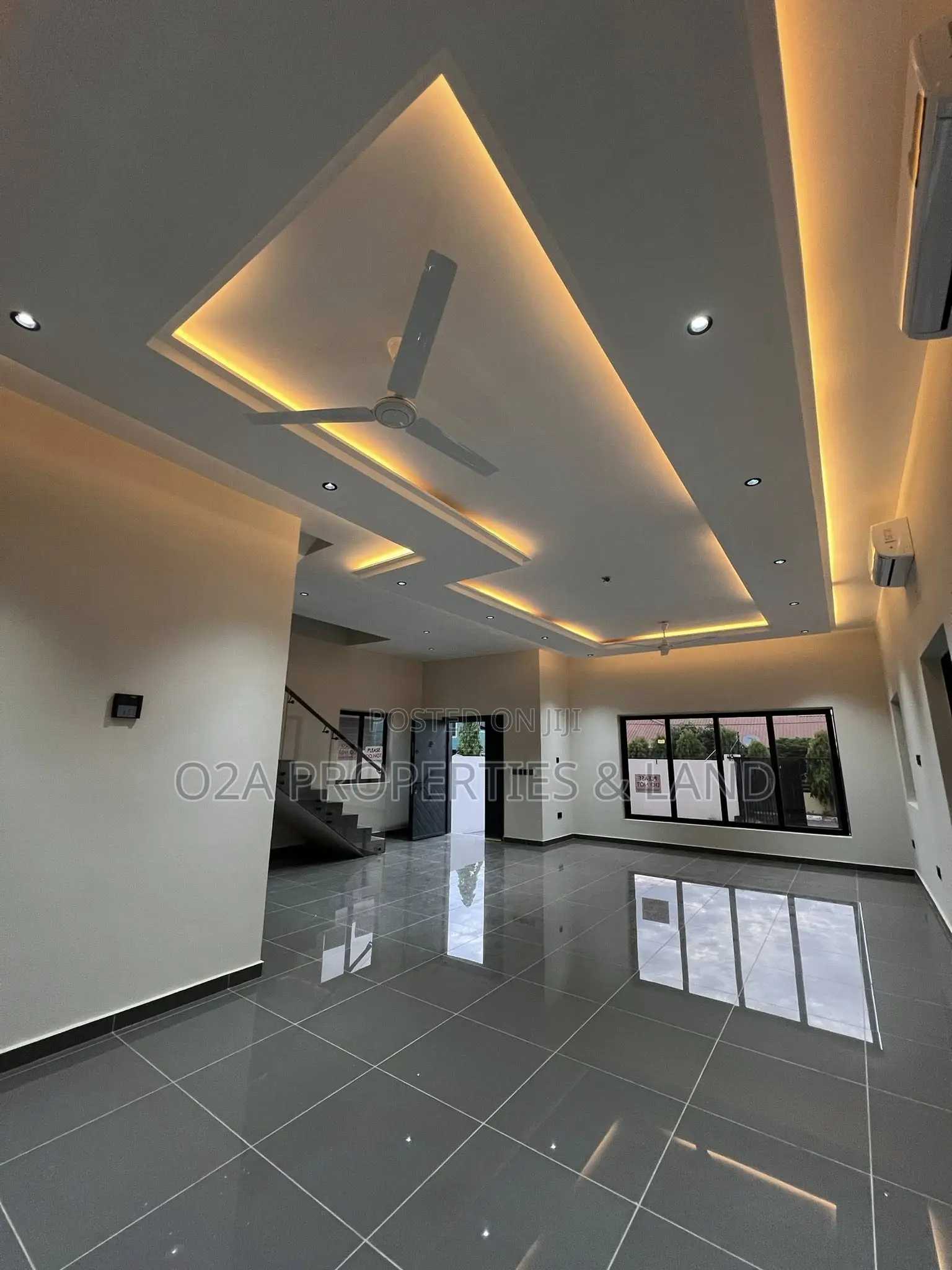 4bdrm House in Lakeside Estate for sale in Lake Side Estate