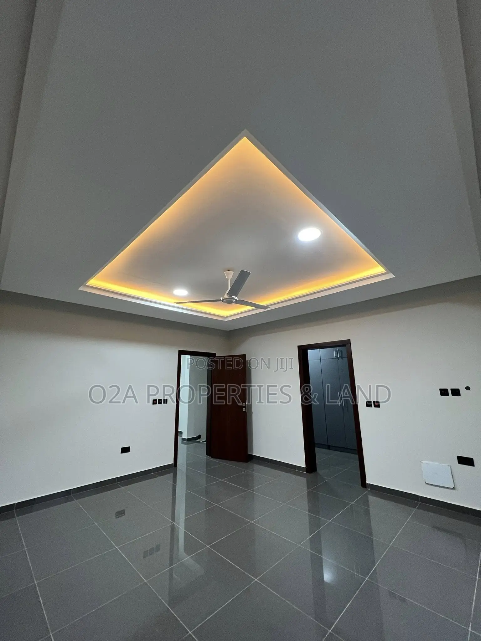 4bdrm House in Lakeside Estate for sale in Lake Side Estate