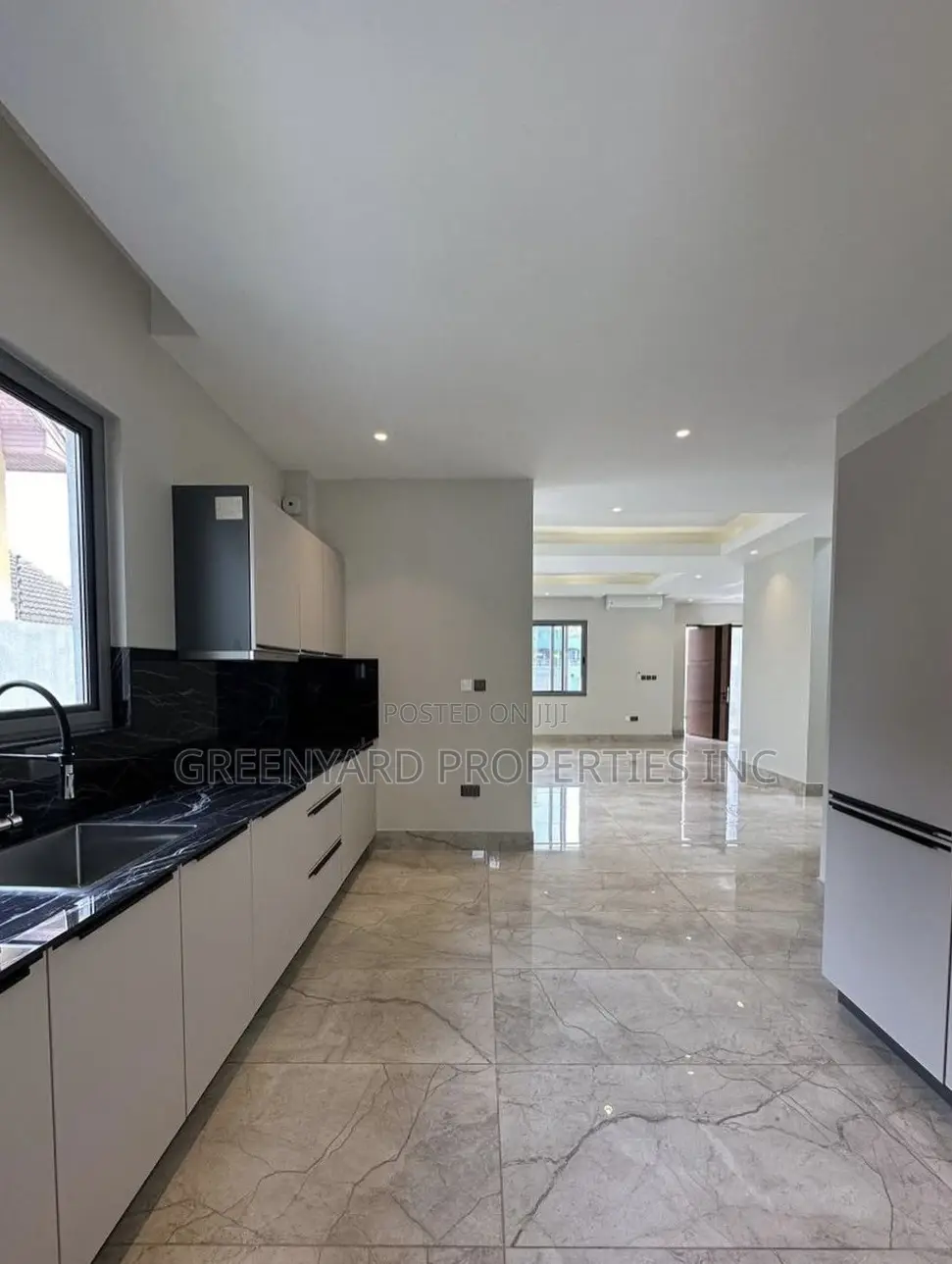 4bdrm Duplex in Lagos Avenue, East Legon for sale in East Legon
