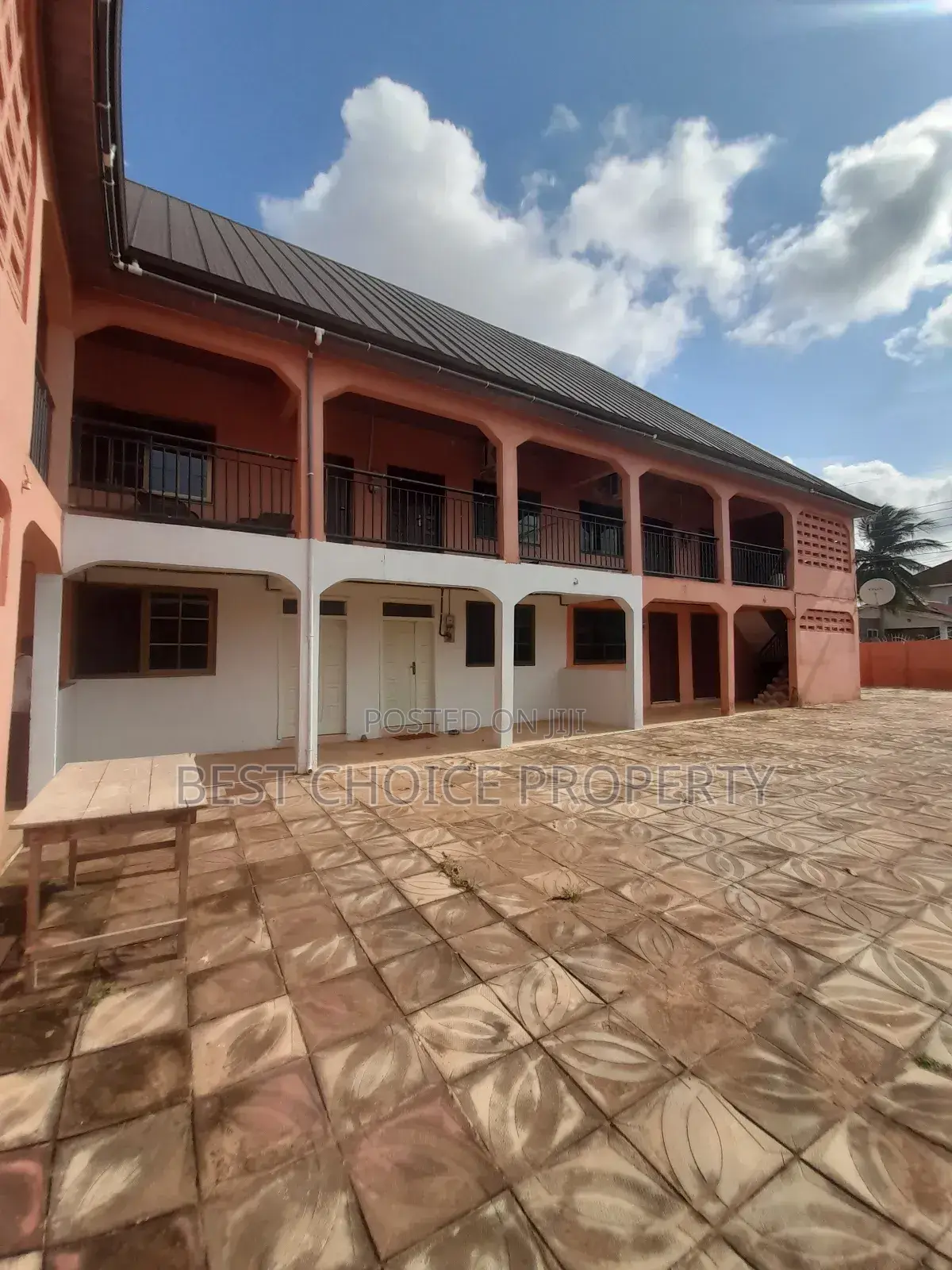 2bdrm Apartment in Ashiyie, Adenta for rent in Adenta