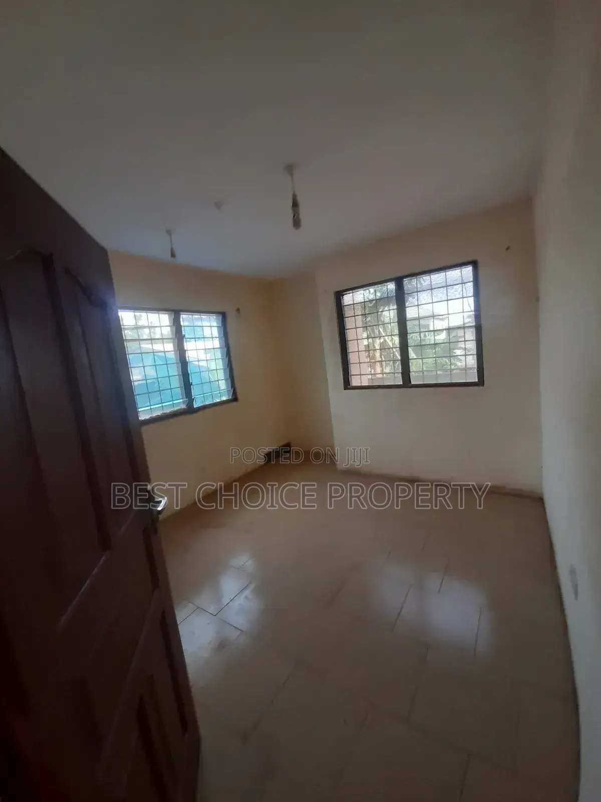 2bdrm Apartment in Ashiyie, Adenta for rent in Adenta