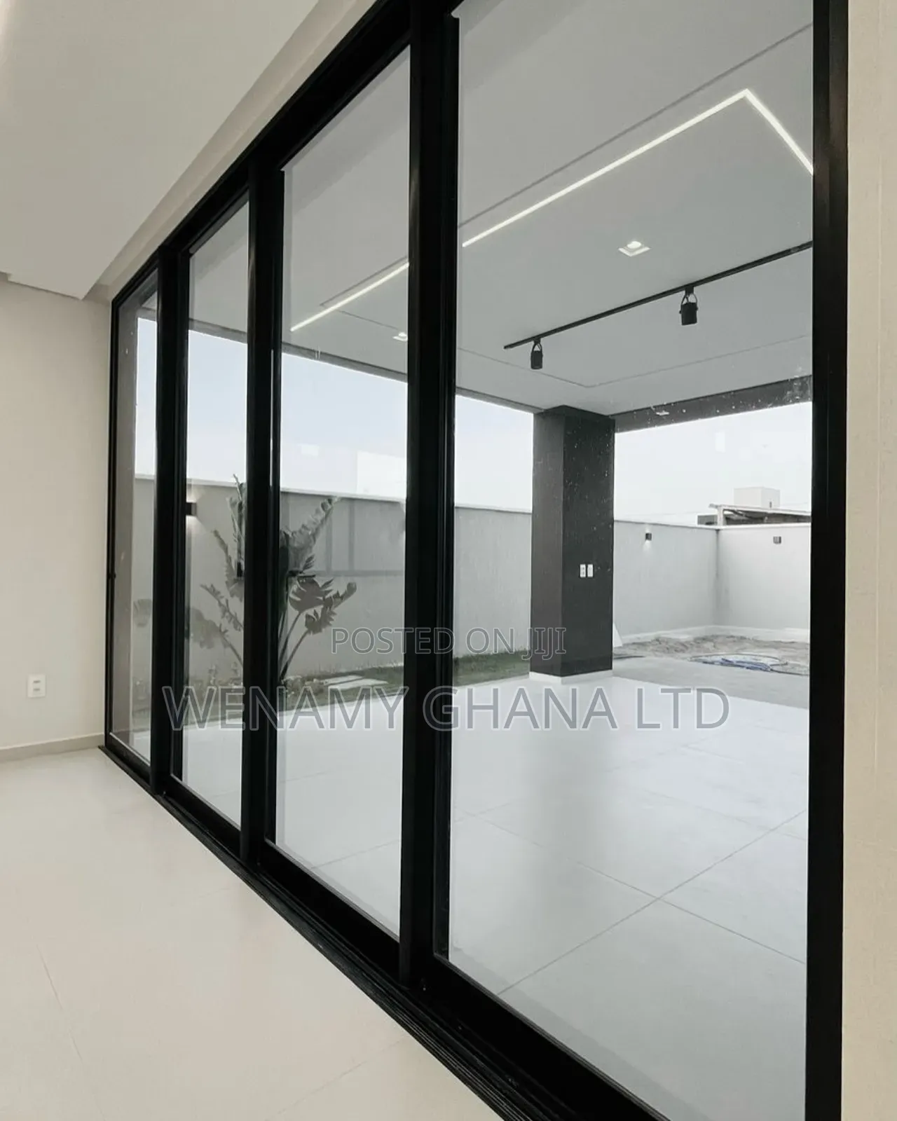Furnished 4bdrm House in Accra for sale in Accra Metropolitan