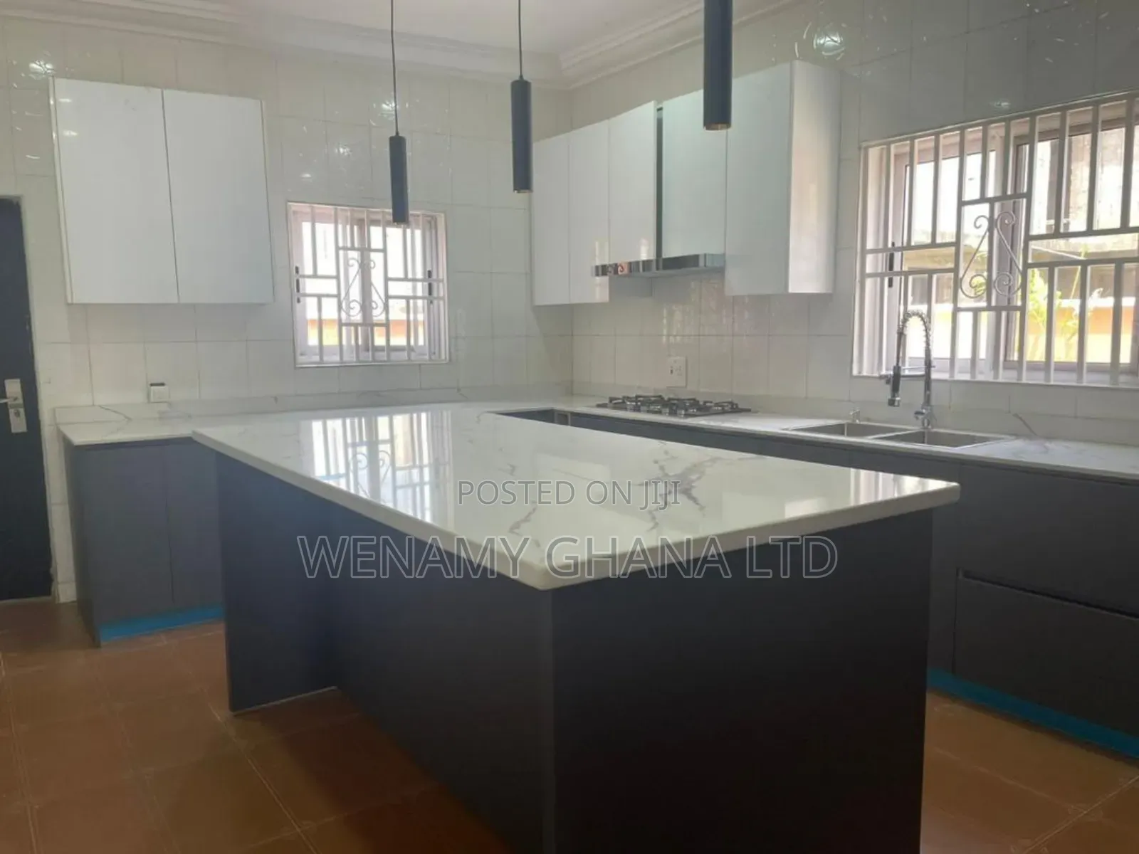 5bdrm House in Community 25, Tema Metropolitan for sale in Tema Metropolitan