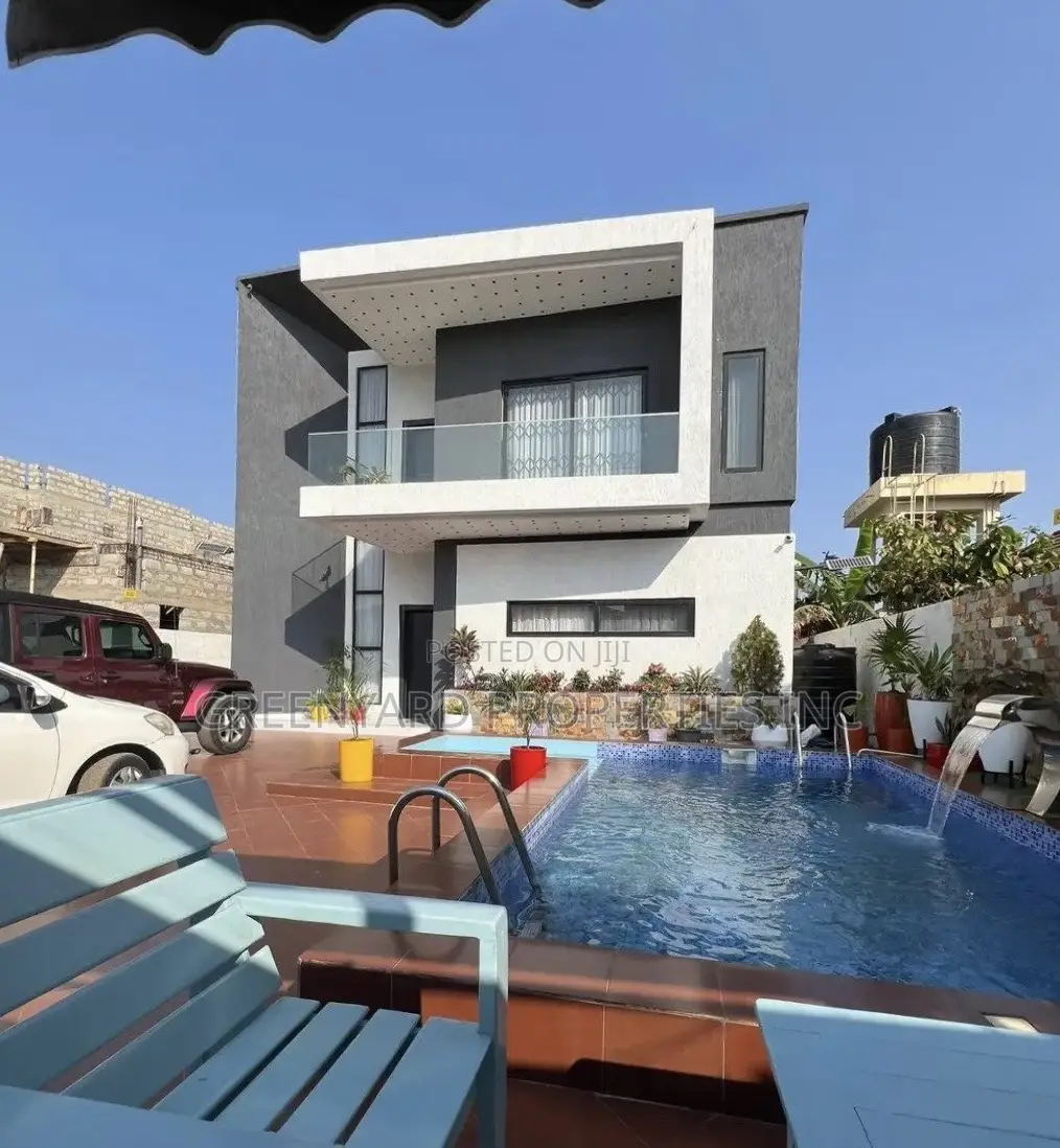 Furnished 4bdrm House in American House, East Legon for sale in East Legon
