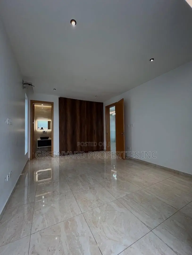 5bdrm House in East Legon Hills for sale in East Legon