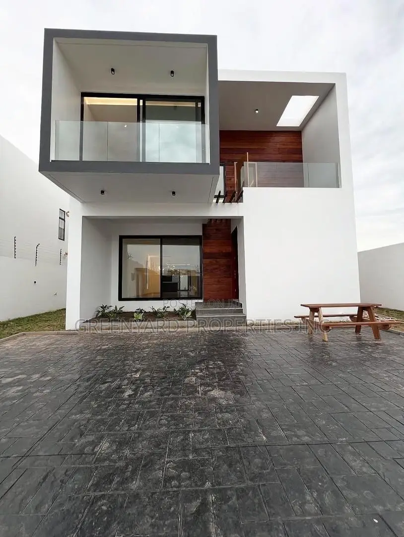 5bdrm House in East Legon Hills for sale in East Legon