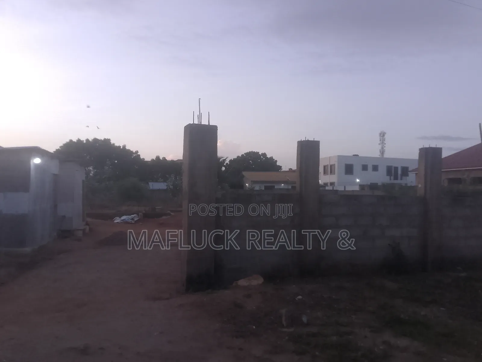 Land for Sale in Lake Side Estate