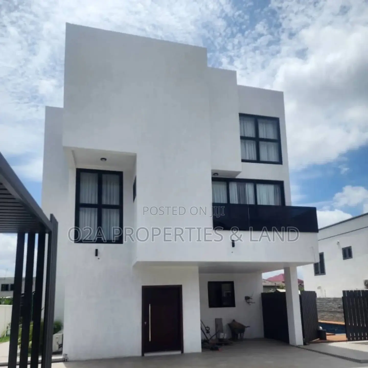 4bdrm House in East Legon, Ability for sale in Ability