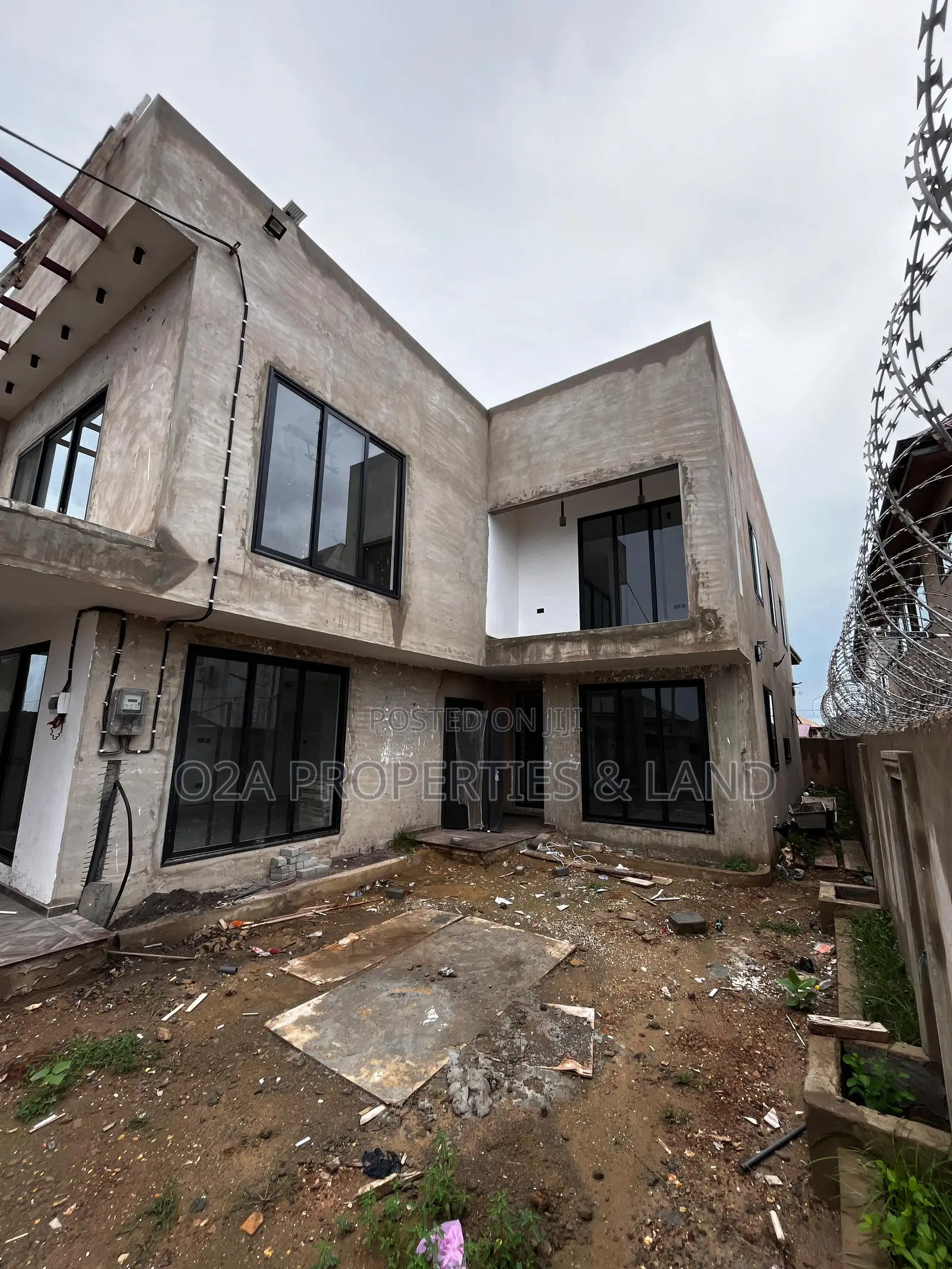 4bdrm House in Community 25, Tema, Sakumono for sale in Sakumono