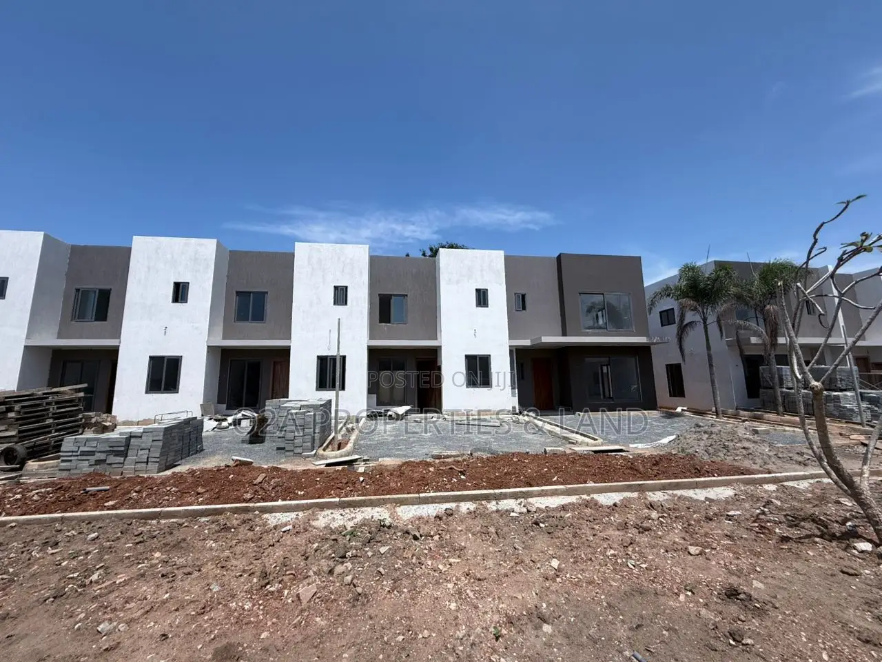 2bdrm Townhouse/Terrace in Tse Addo, Burma, Tseaddo for sale in Tseaddo