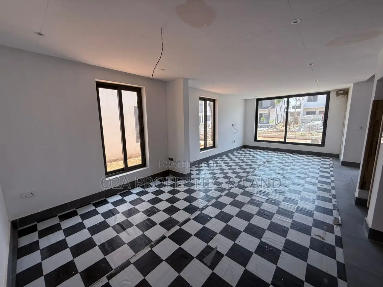 3bdrm Townhouse/Terrace in Tse Addo, Burma, Tseaddo for sale in Tseaddo