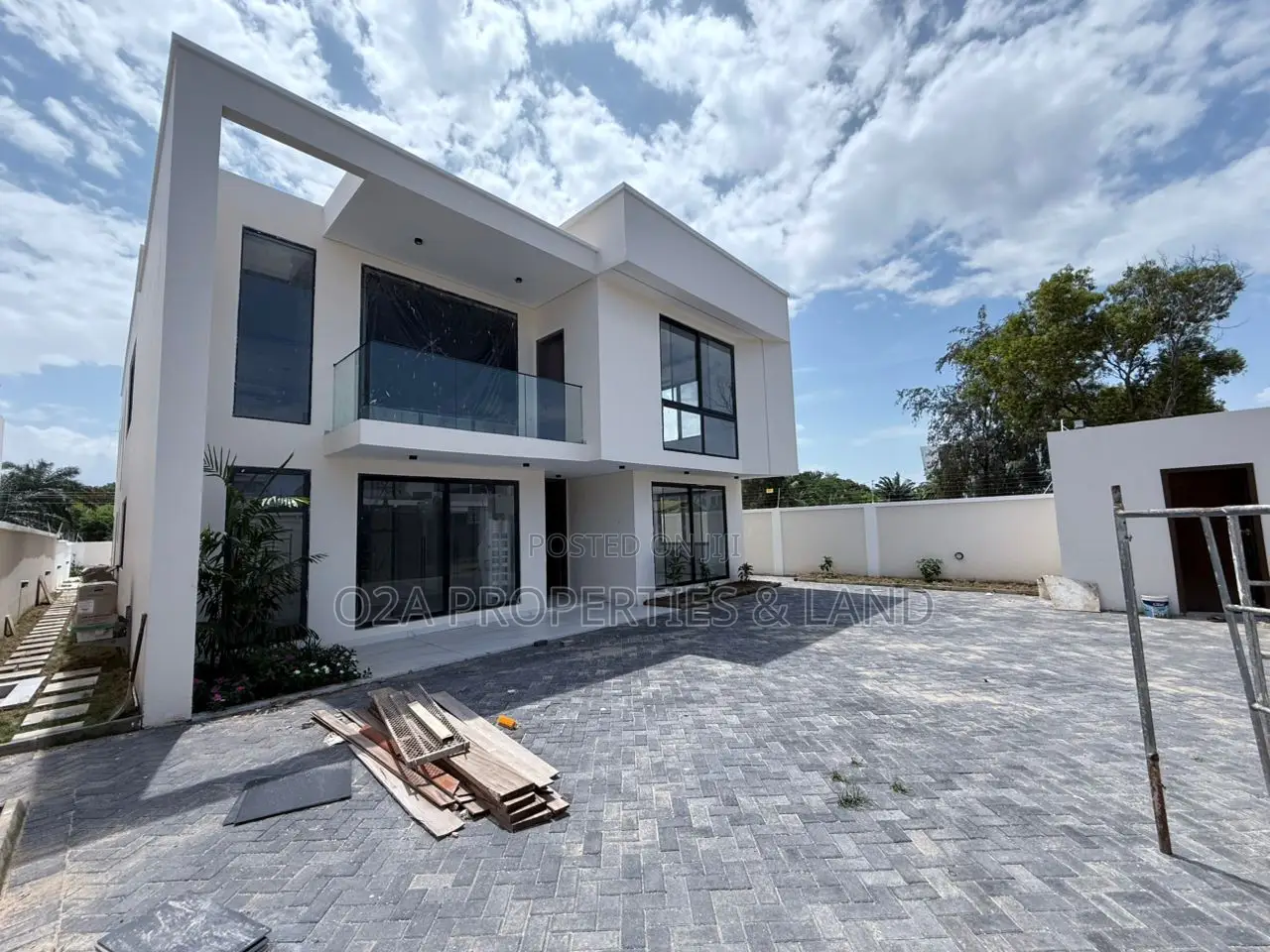 4bdrm House in Cantonment, DVLA Area for sale in DVLA Area