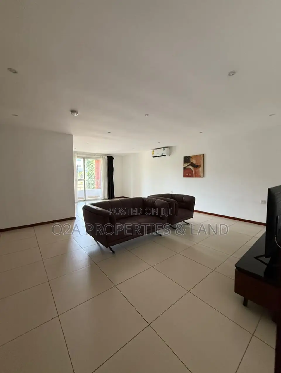 5bdrm Townhouse / Terrace in Cantonments, Acquinas for rent in Acquinas