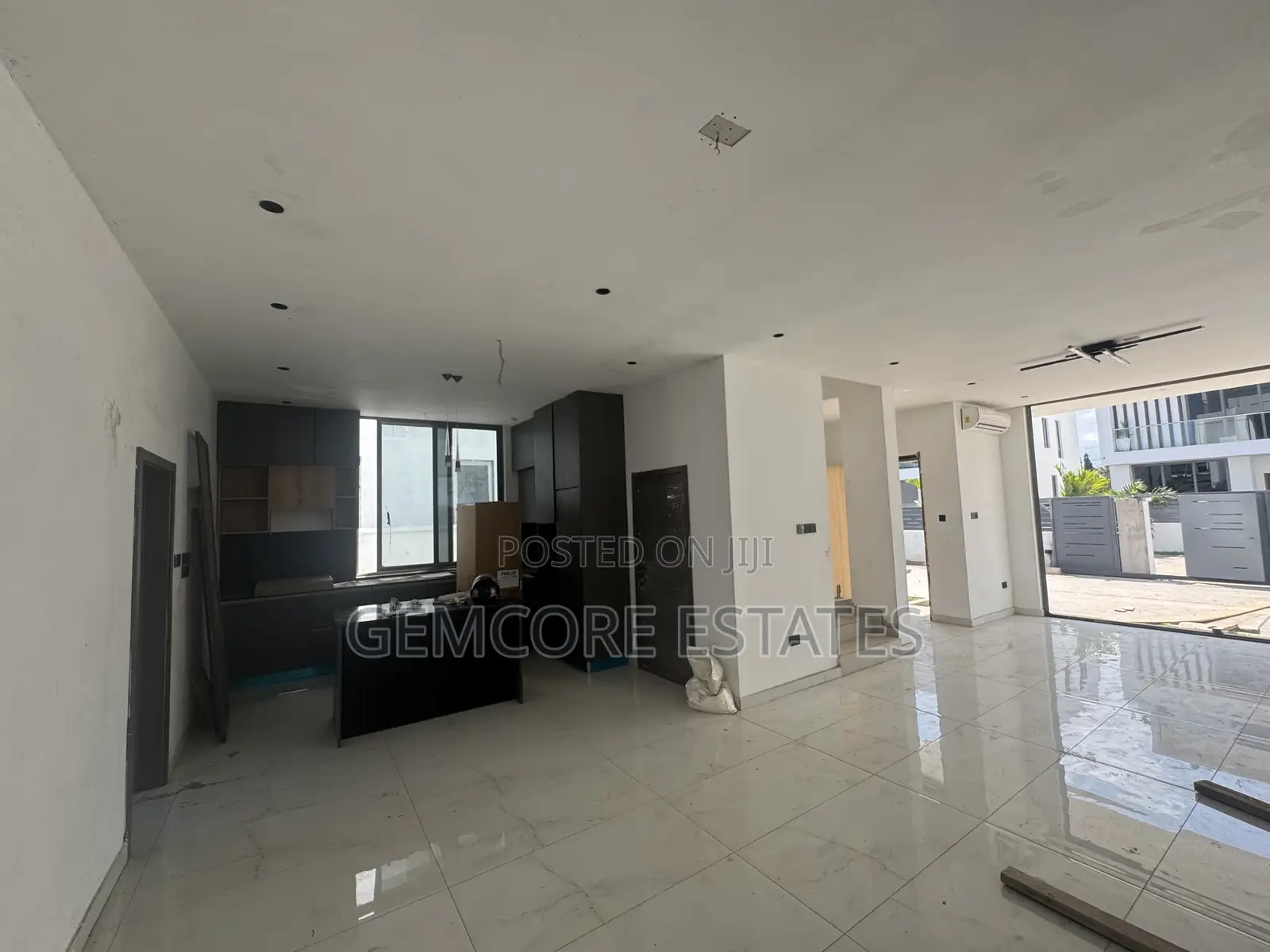 4bdrm House in , Adjiriganor for sale in Adjiriganor
