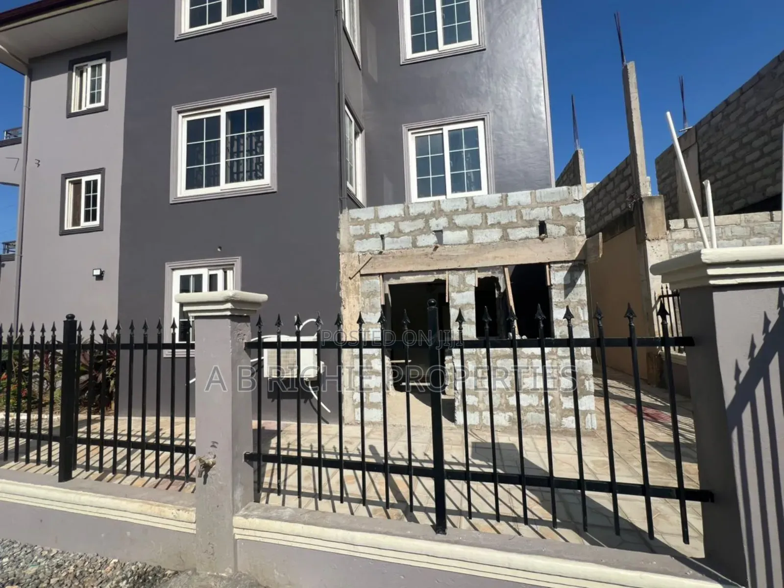 Furnished 3bdrm Apartment in Ab Richie Properties, Tseaddo for rent in Tseaddo